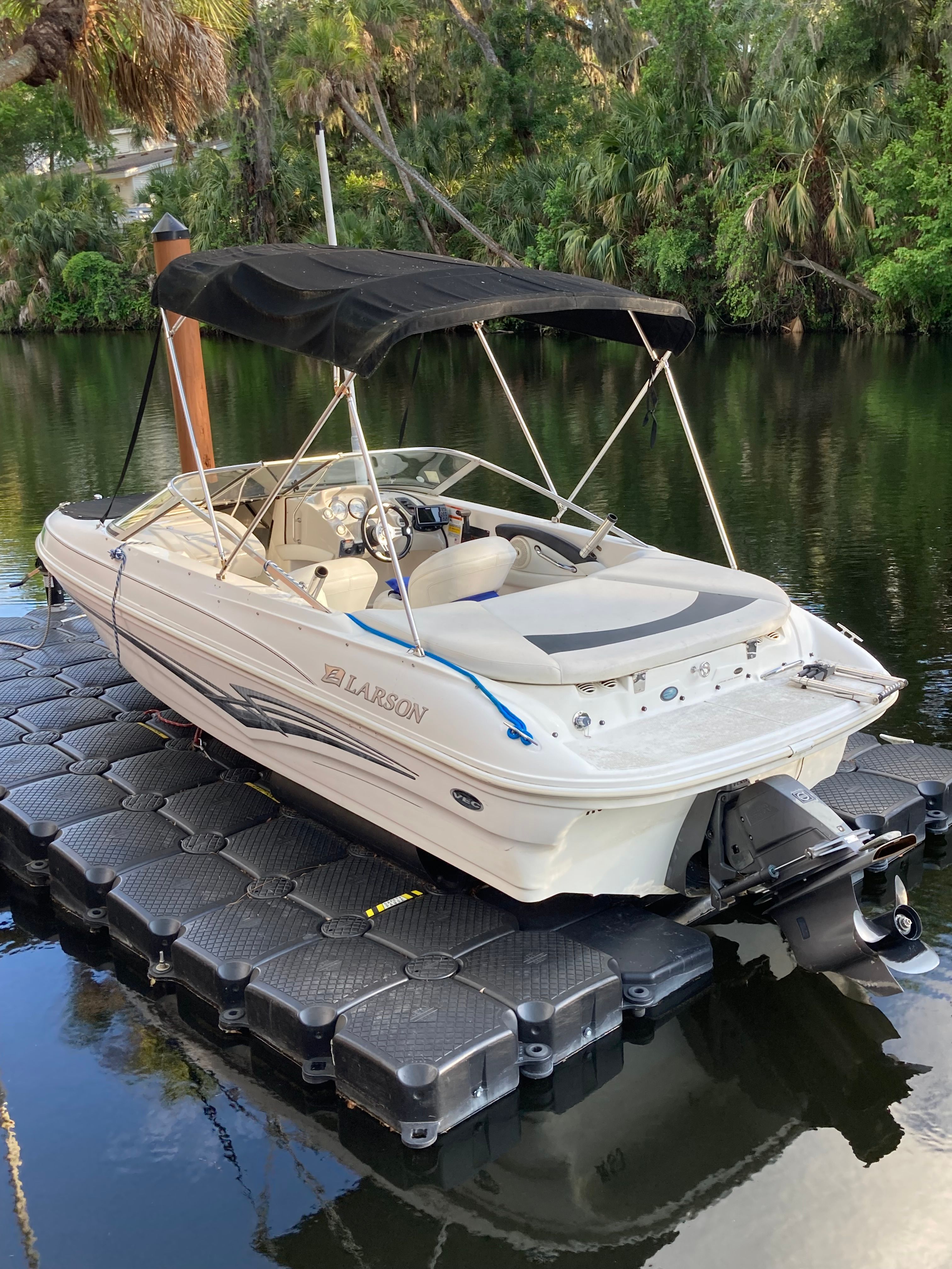 2008 Larson 180 Sport I/O