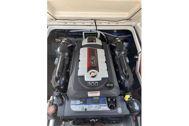 2023 Crownline Eclipse E255 engine compartment showcasing powerful 6.2L engine.