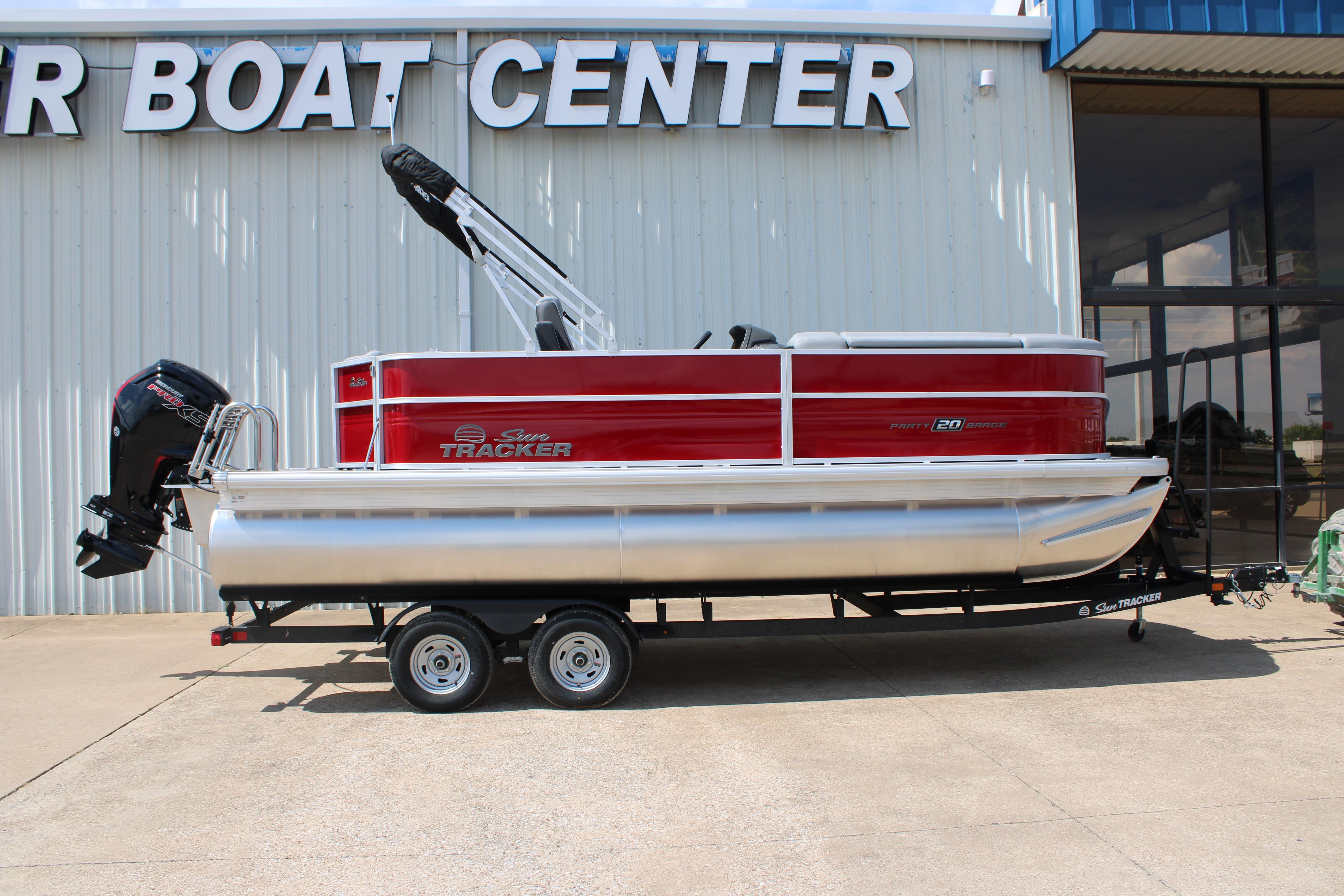 2026 Sun Tracker Party Barge 20 DLX