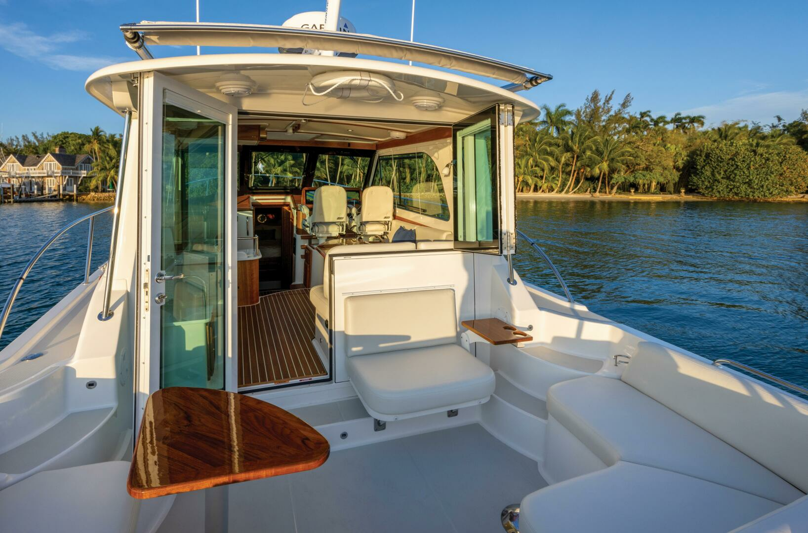 2027 Back Cove 372 Express - Image 7