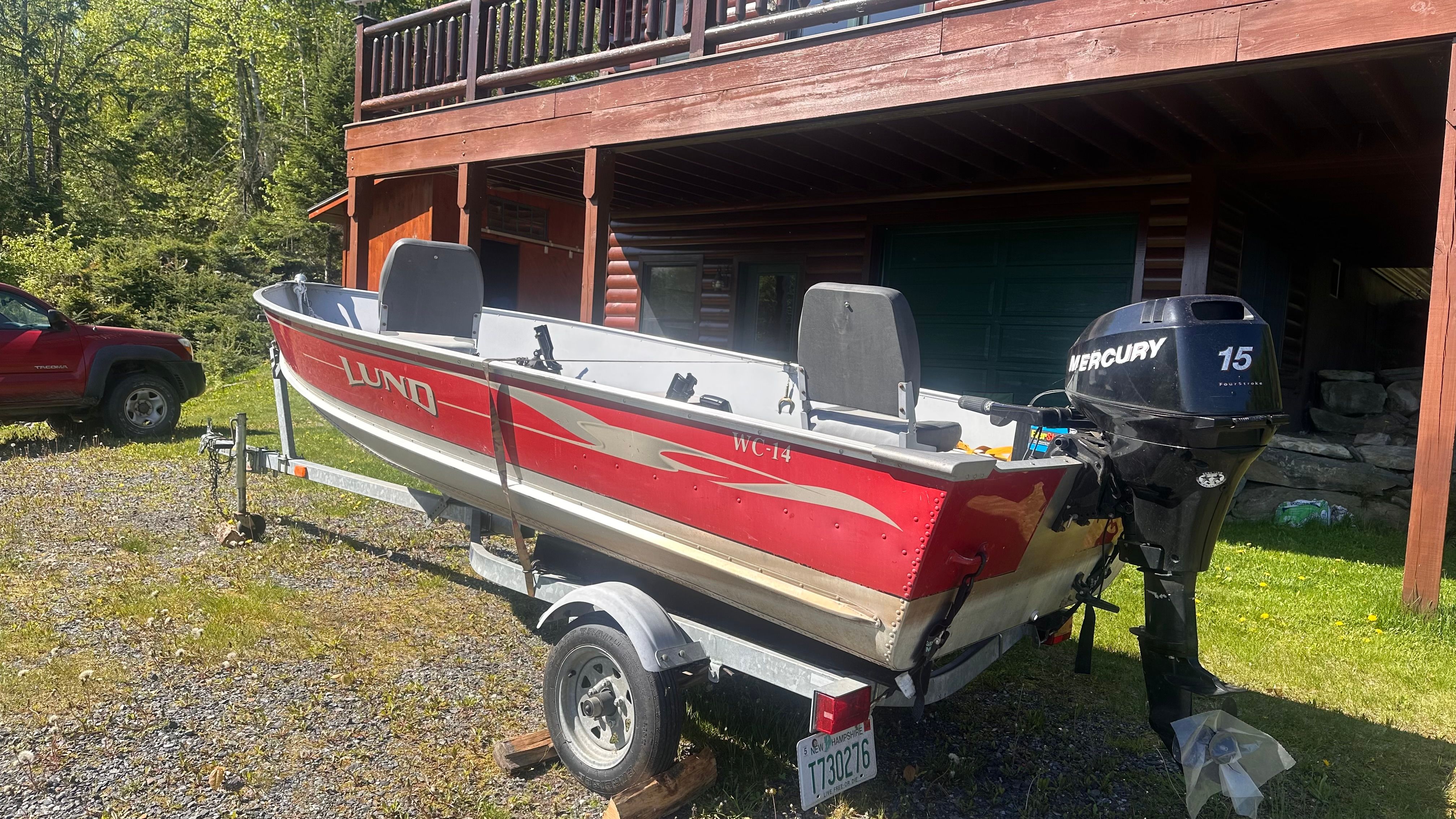 2005 Lund 14 foot fishing