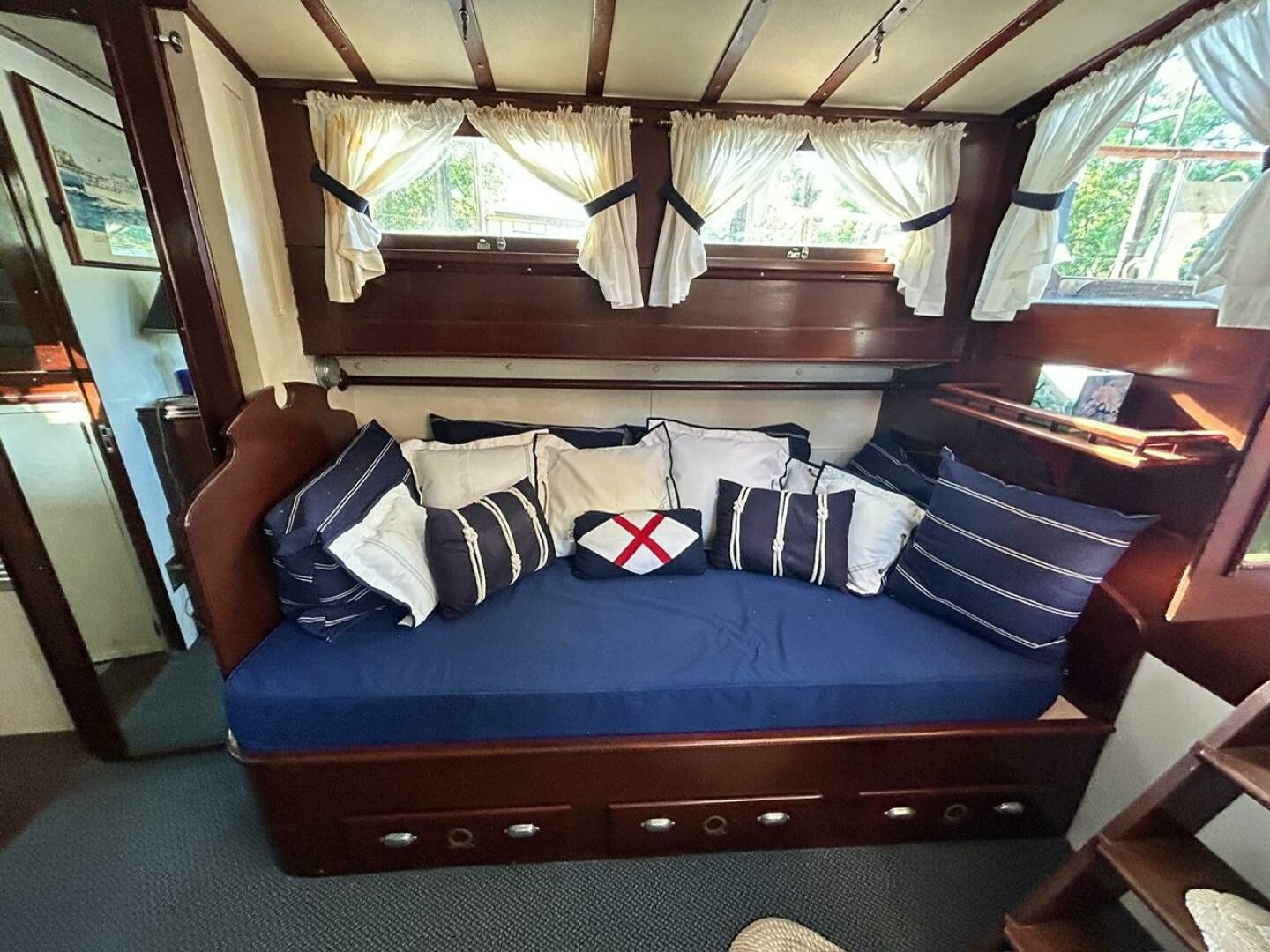 1930 Classic ACF 47'  Motor Yacht - Image 13