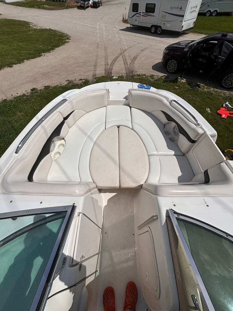 2002 Chaparral Sunesta 243 - 24