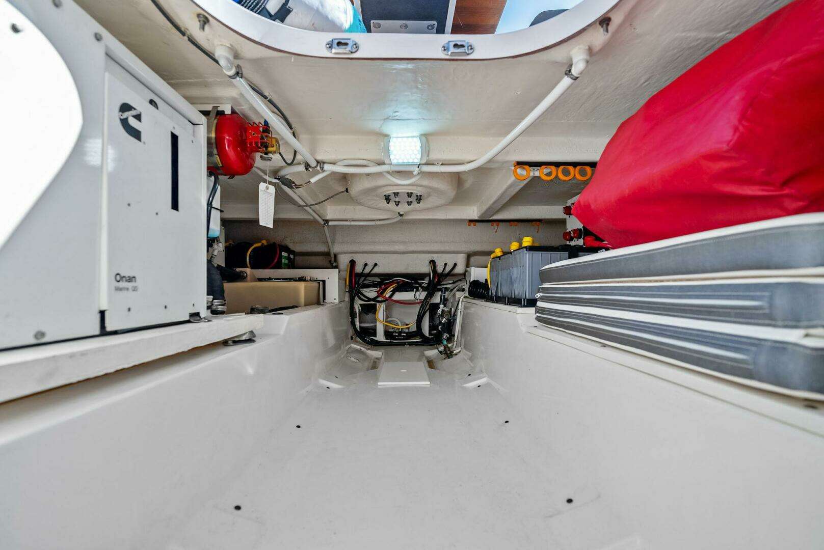 2019 Tiara Yachts 38 LS - Image 19