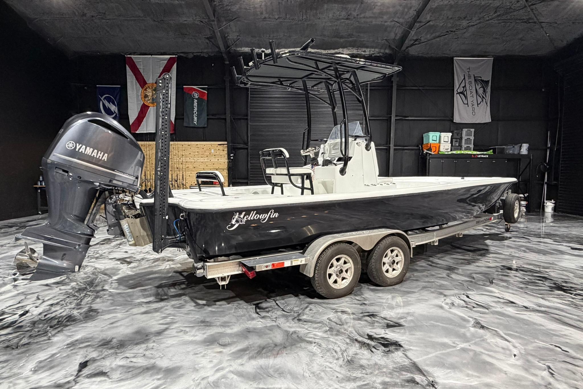 2011 Yellowfin 24 Bay