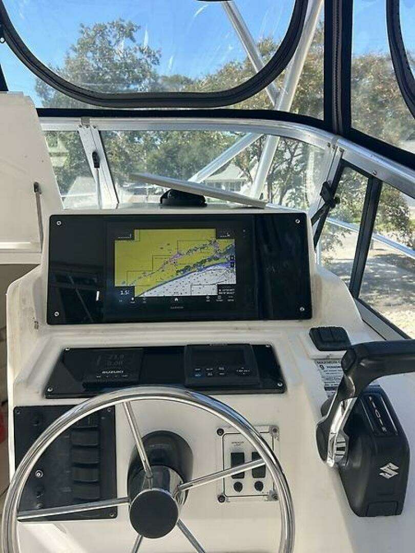 1999 Cobia 240WA - Image 4