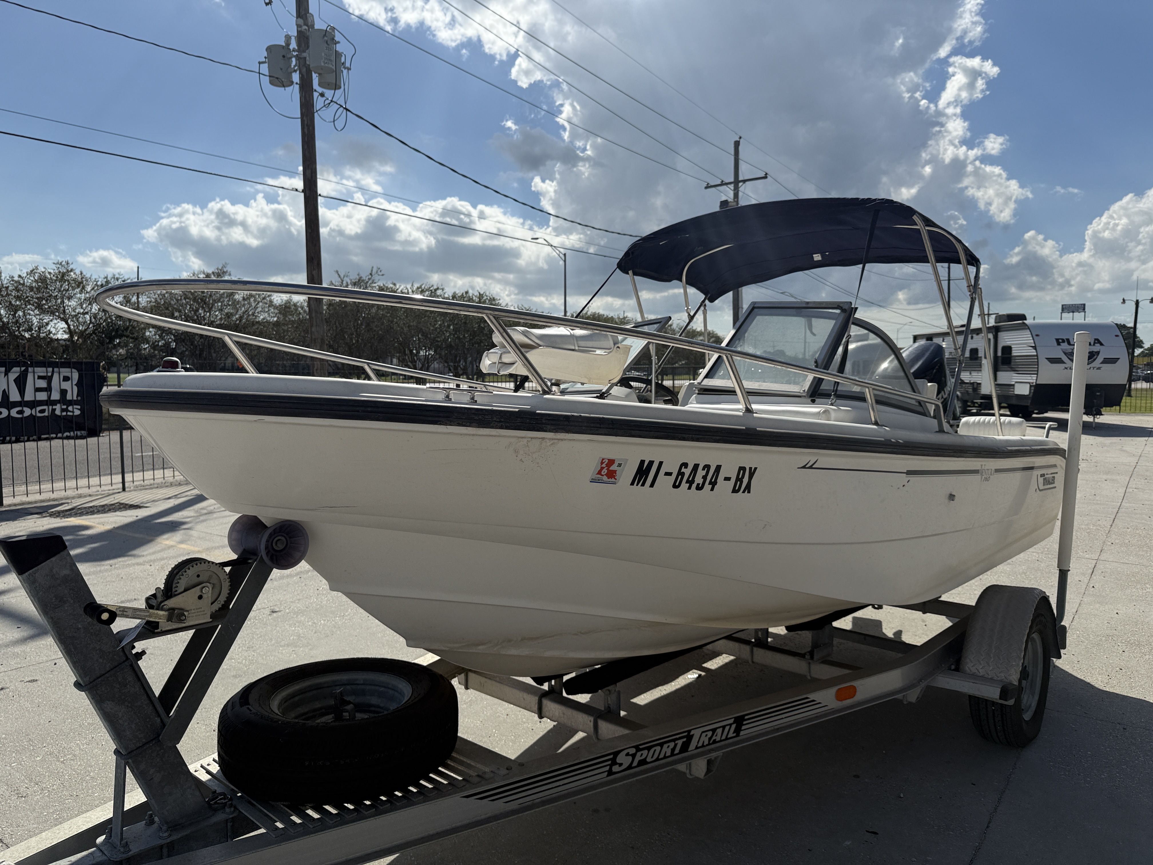 2002 Boston Whaler Ventura 160 - 12