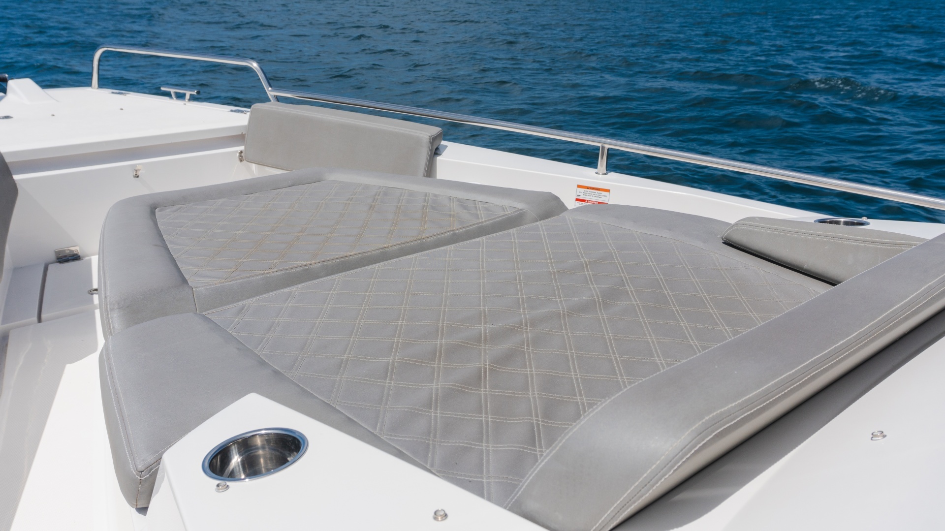 2020 Axopar 37 Sun Top - Image 13