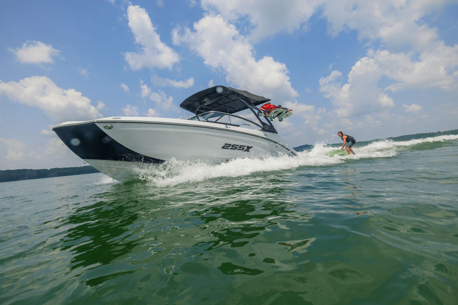 2026 Yamaha Boats 255XD - 13