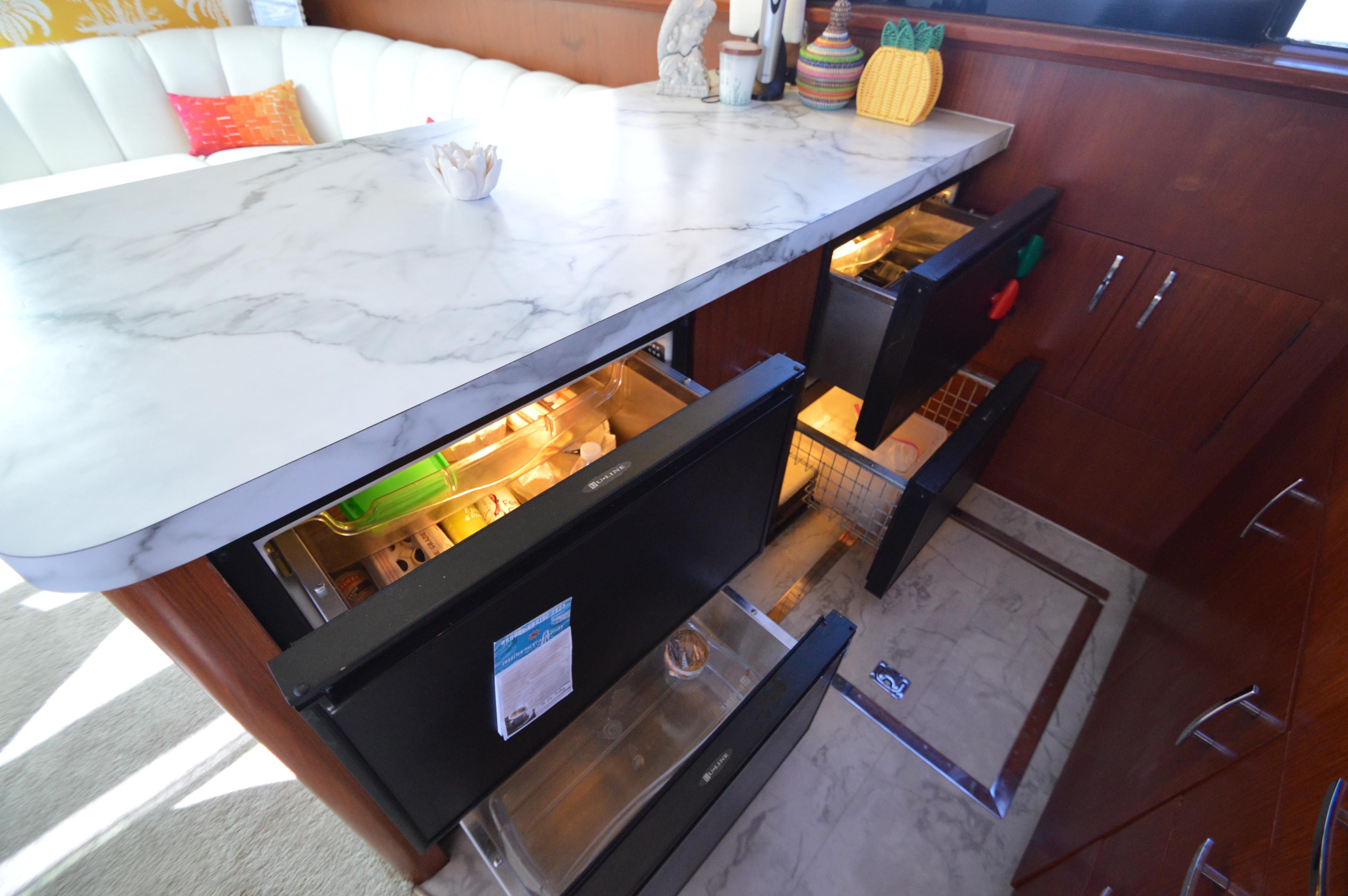 1995 Ocean 48 Cockpit Motor Yacht - 32