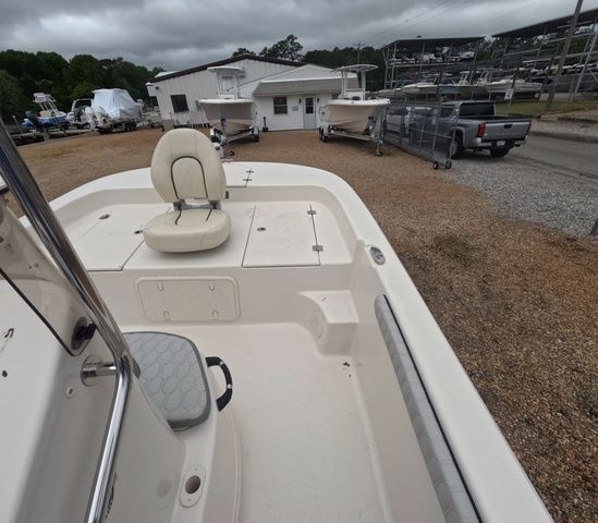 2025 Carolina Skiff LS Series 19LS - 17