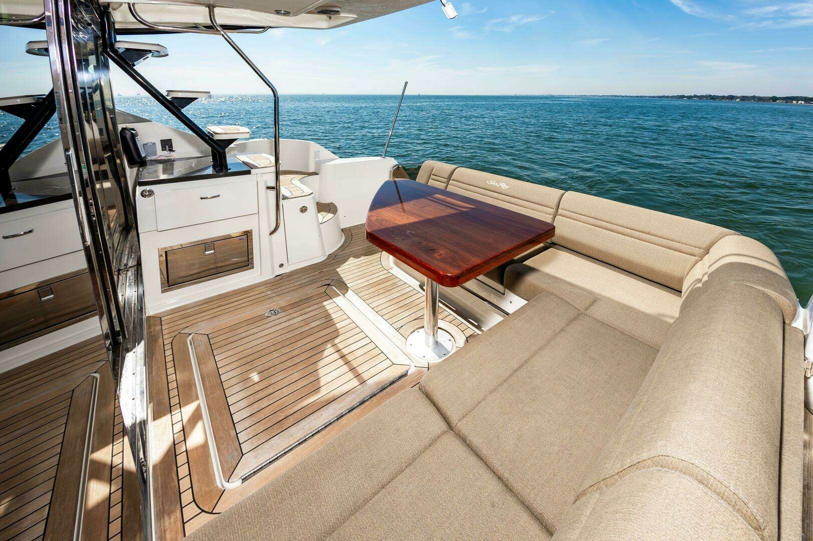 2015 Sea Ray 510 Fly - Image 11