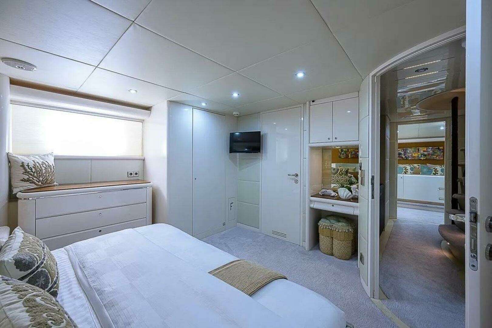 2005 DMB Danube Motor Yacht - Image 80