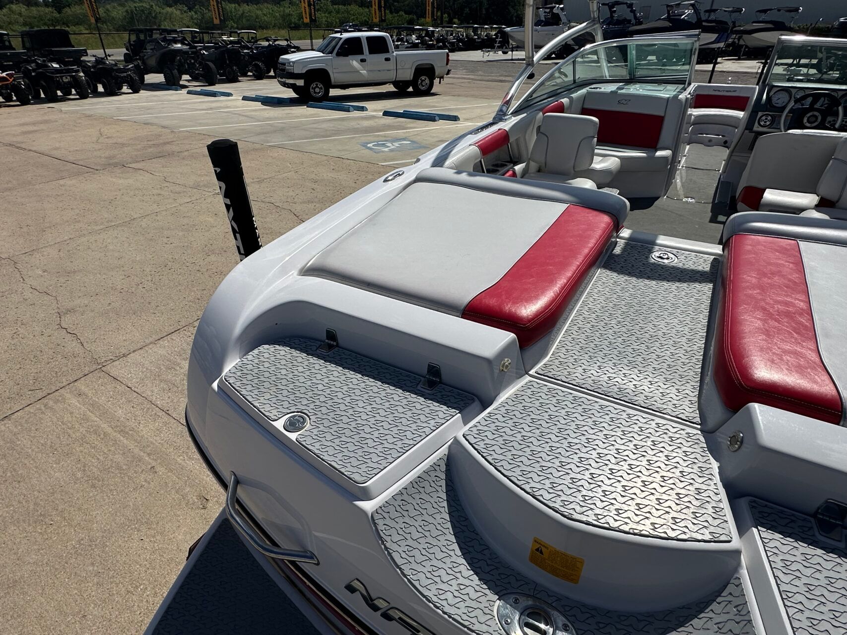 2008 Nautique 236 Team Edition - 17