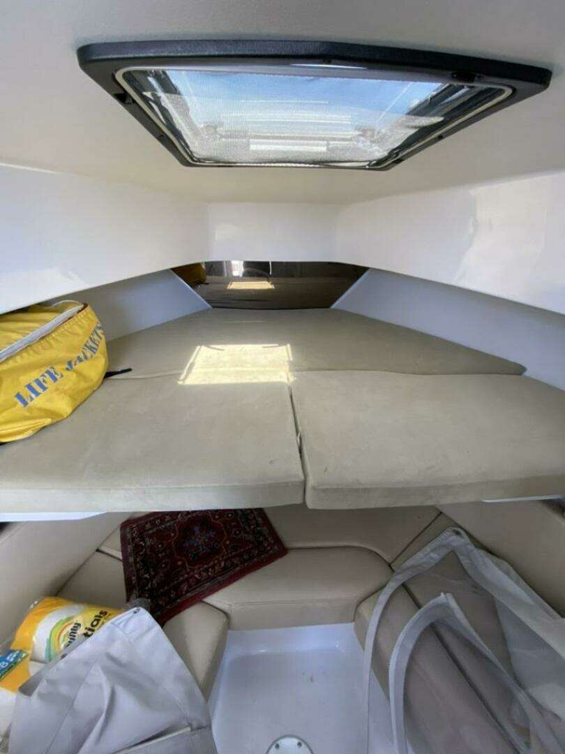 1997 Intrepid 339wa - Image 22