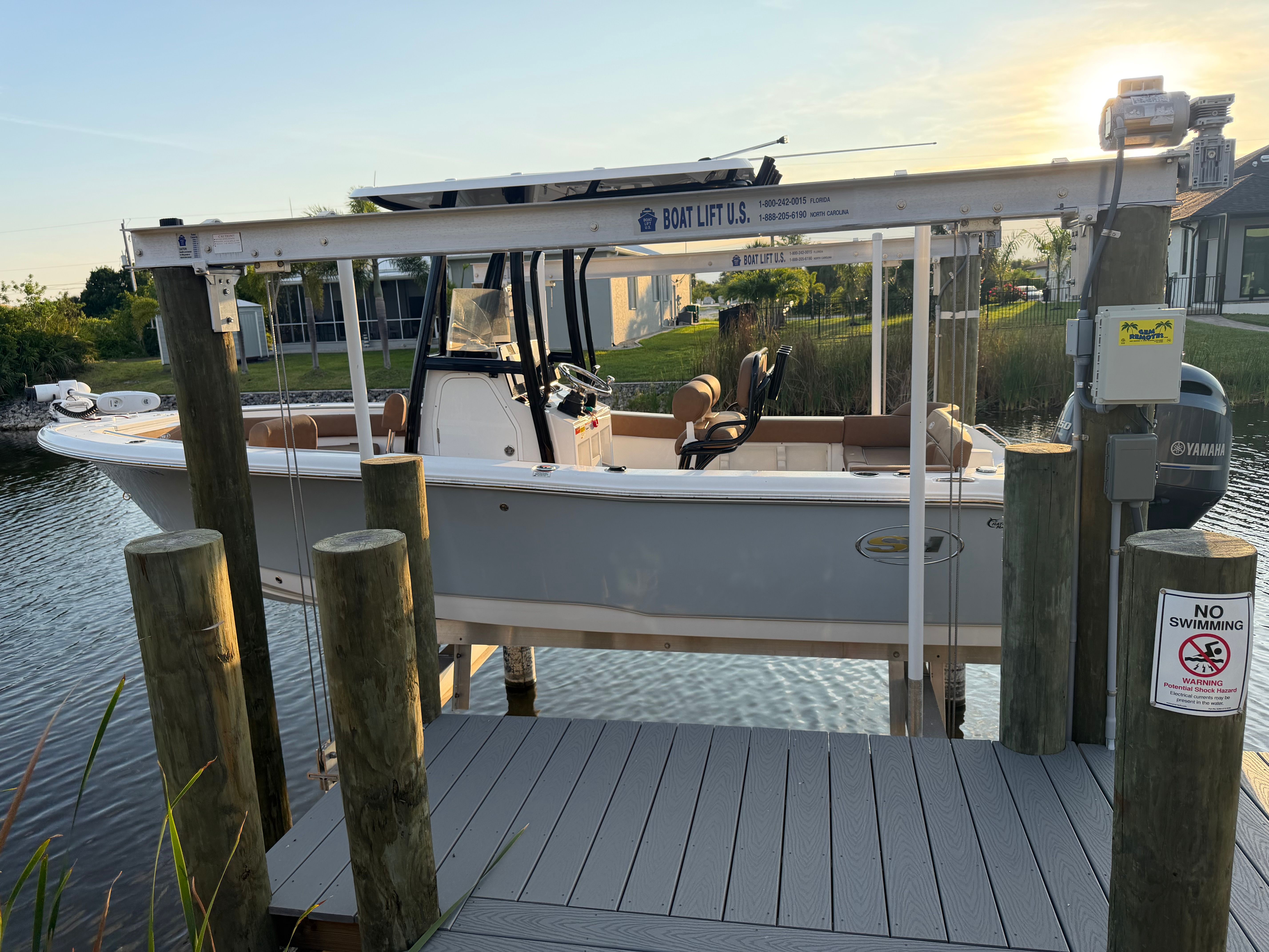 2024 Sea Hunt Ultra 219