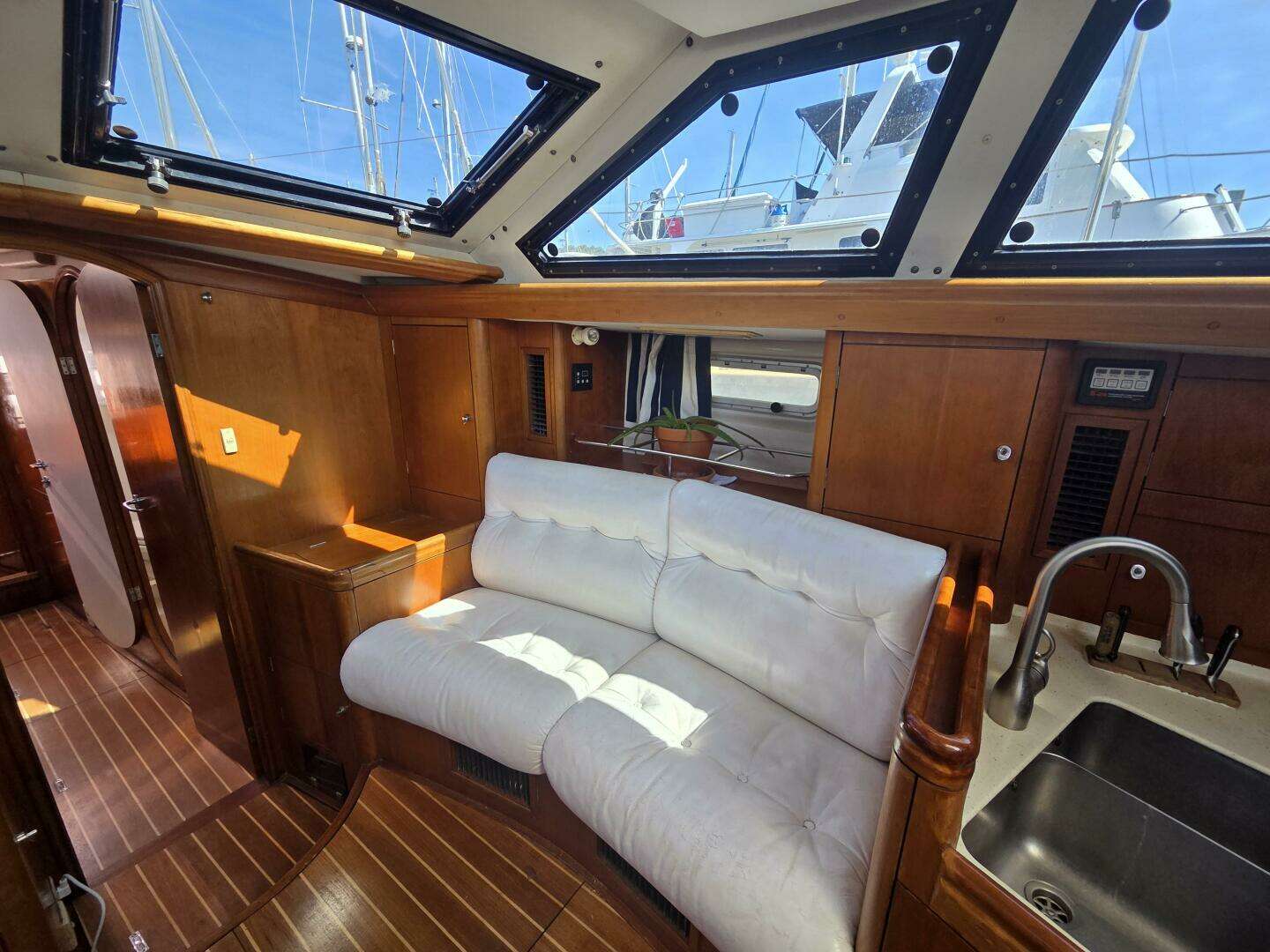 1998 Oyster 485 - Image 10