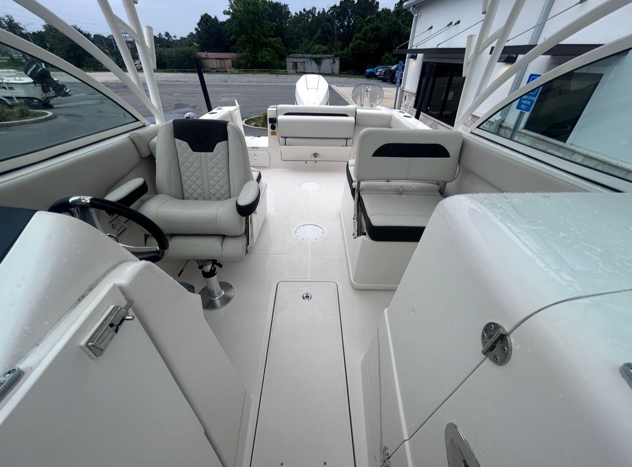 2023 Sailfish 245 DC - 15