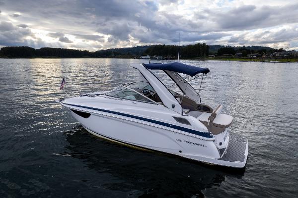 2016 Regal 28 Express - 91