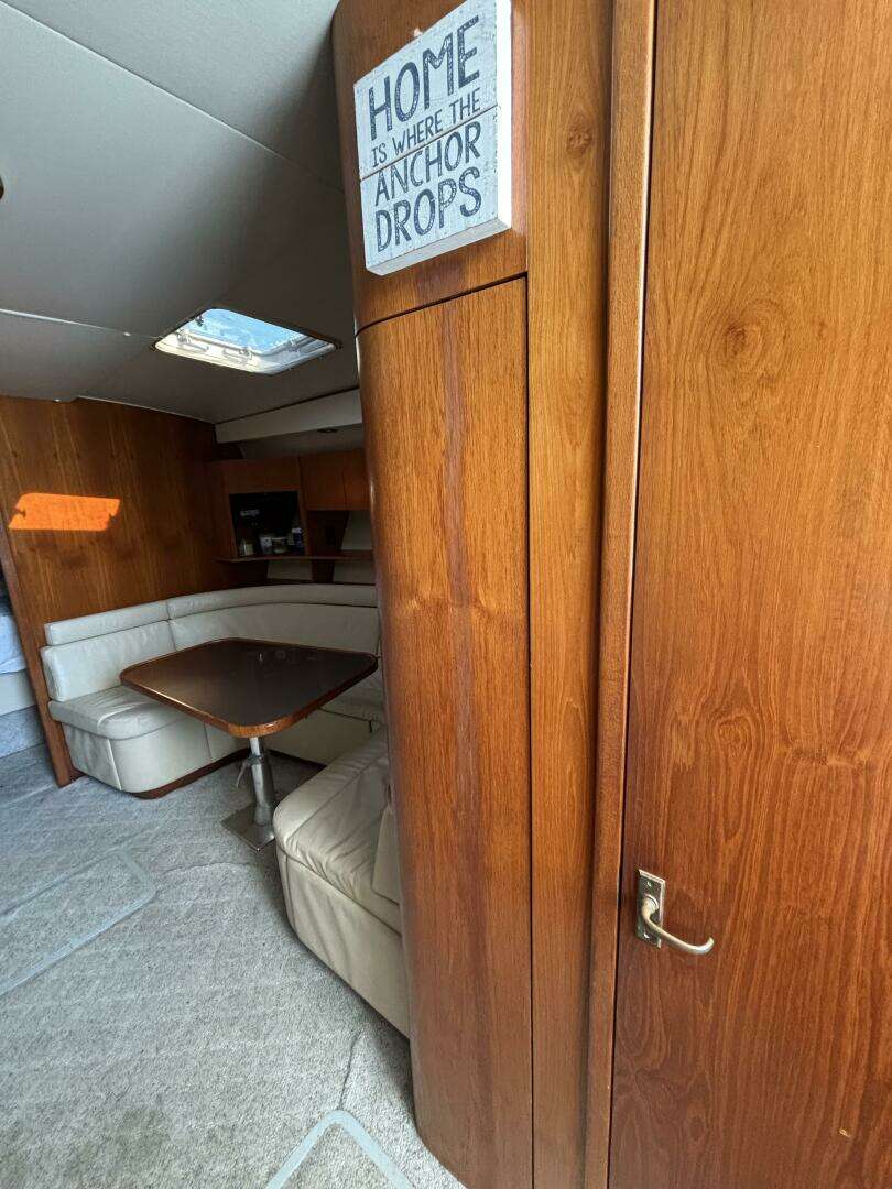 1993 Tiara Yachts 4300 Convertible - Image 30