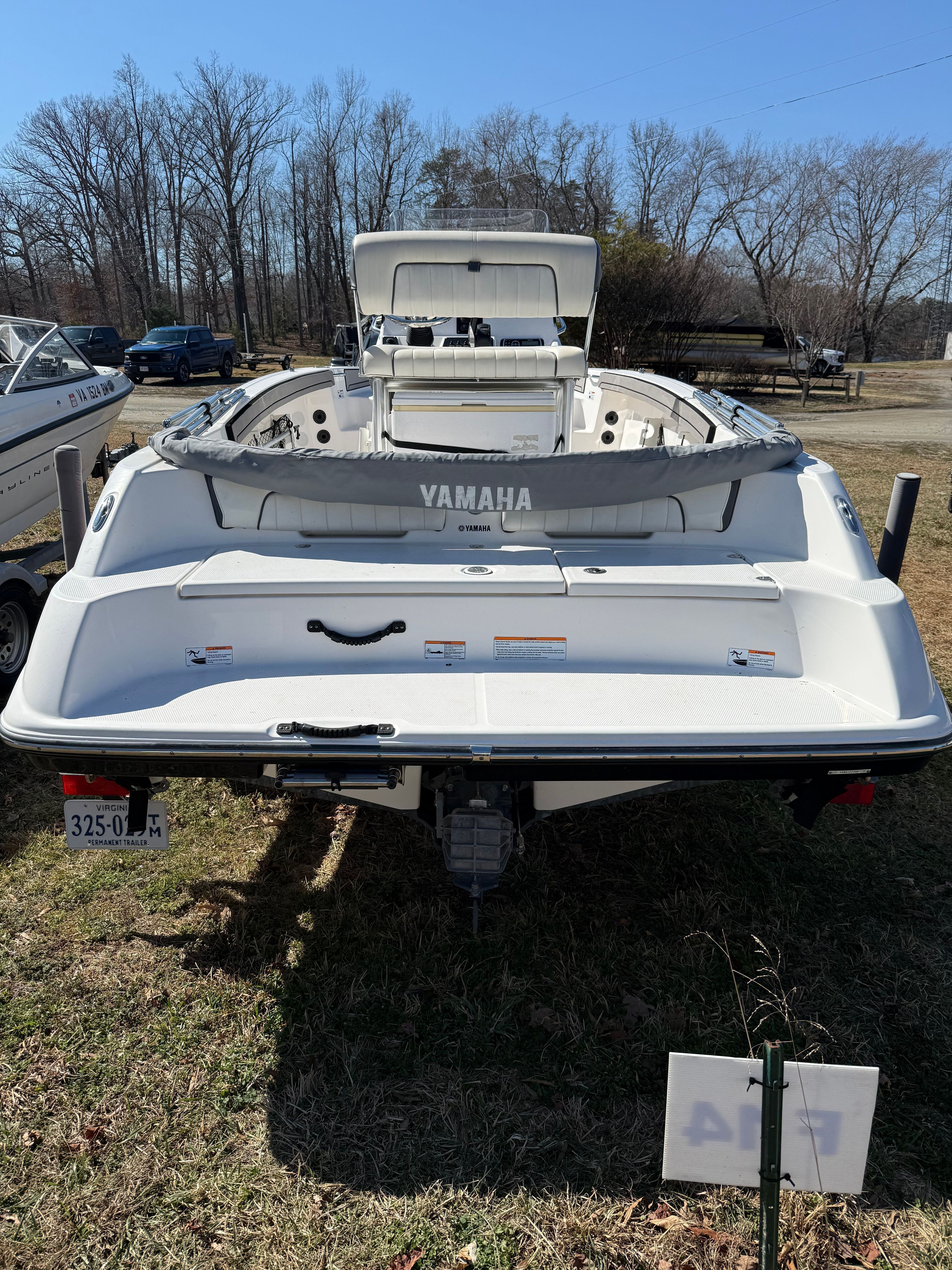 2018 Yamaha Boats 190 FSH Deluxe - 5