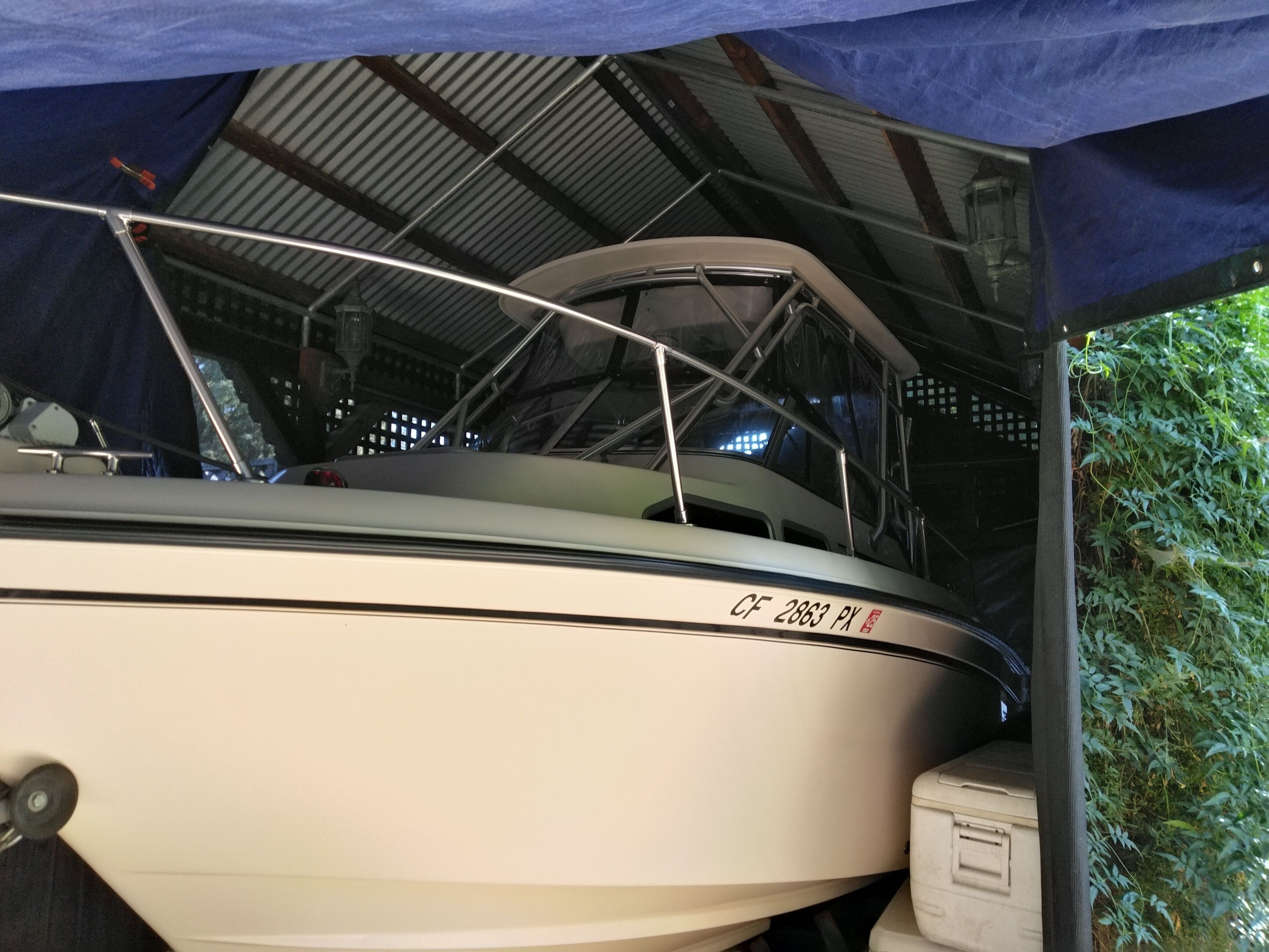 2004 Grady-White Journey 258