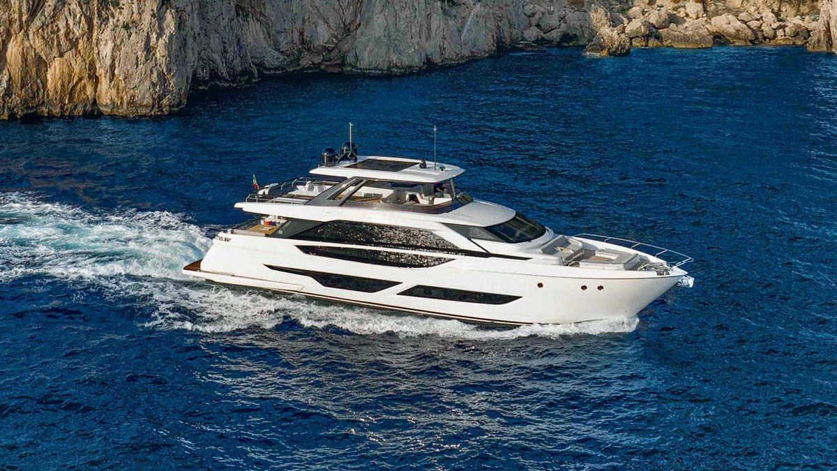 2024 Ferretti Yachts 860