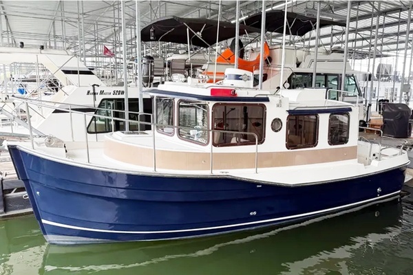 2008 Ranger Tugs R-25