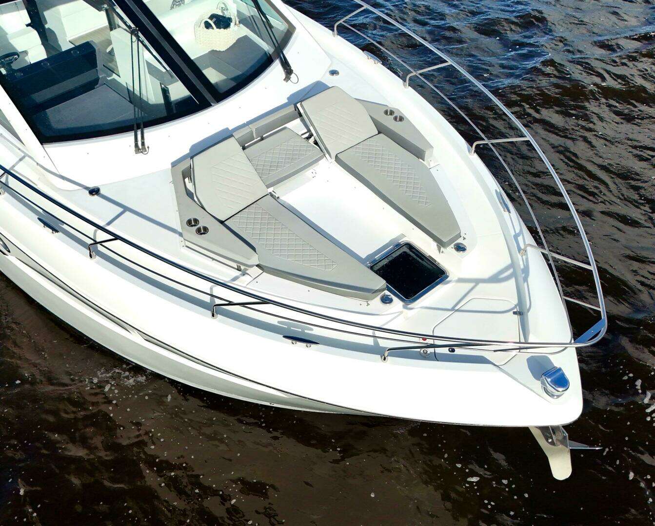 2020 Cruisers Yachts 50 Cantius - Image 41