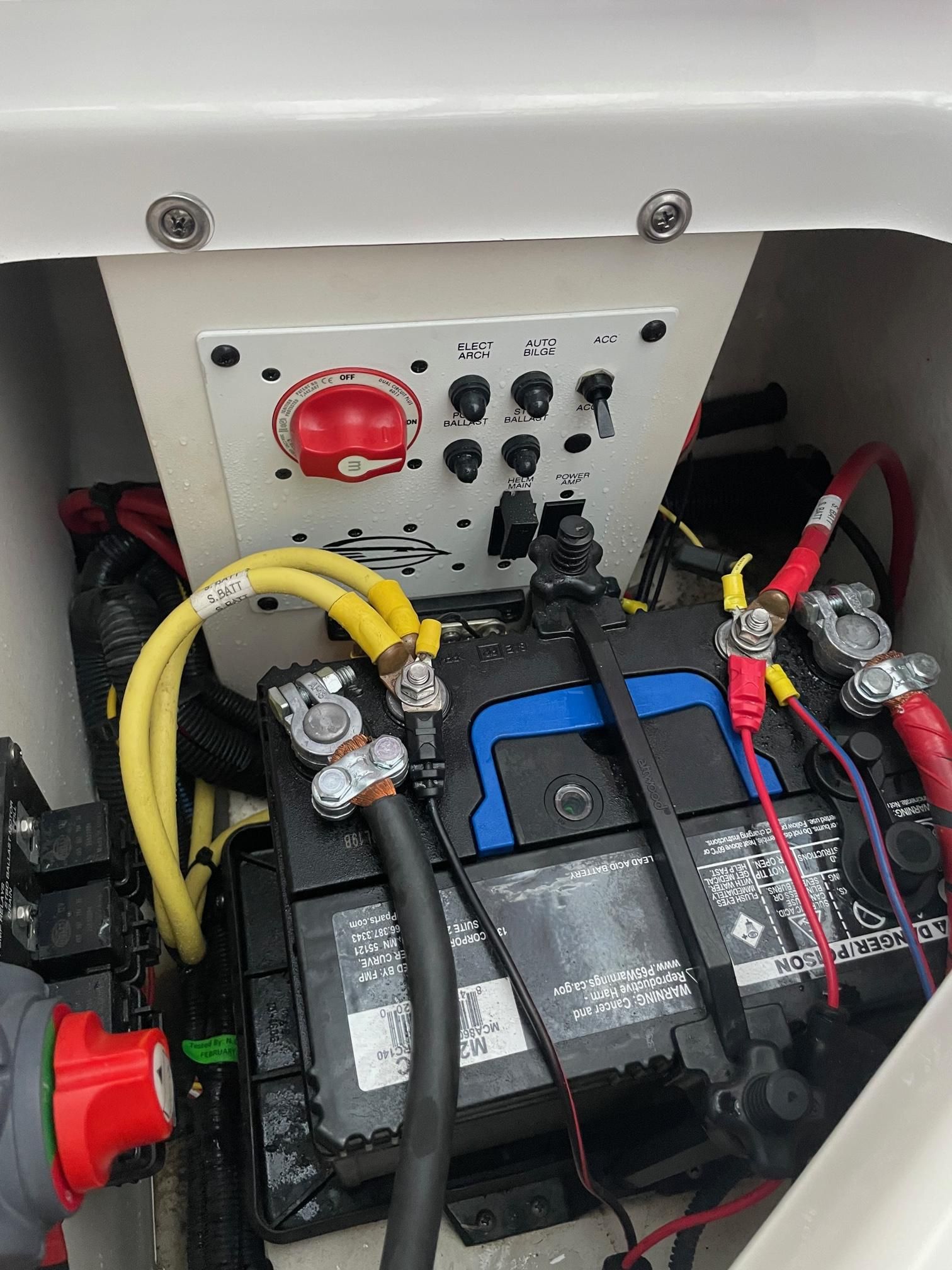 2019 Chaparral VRX2430 - 14