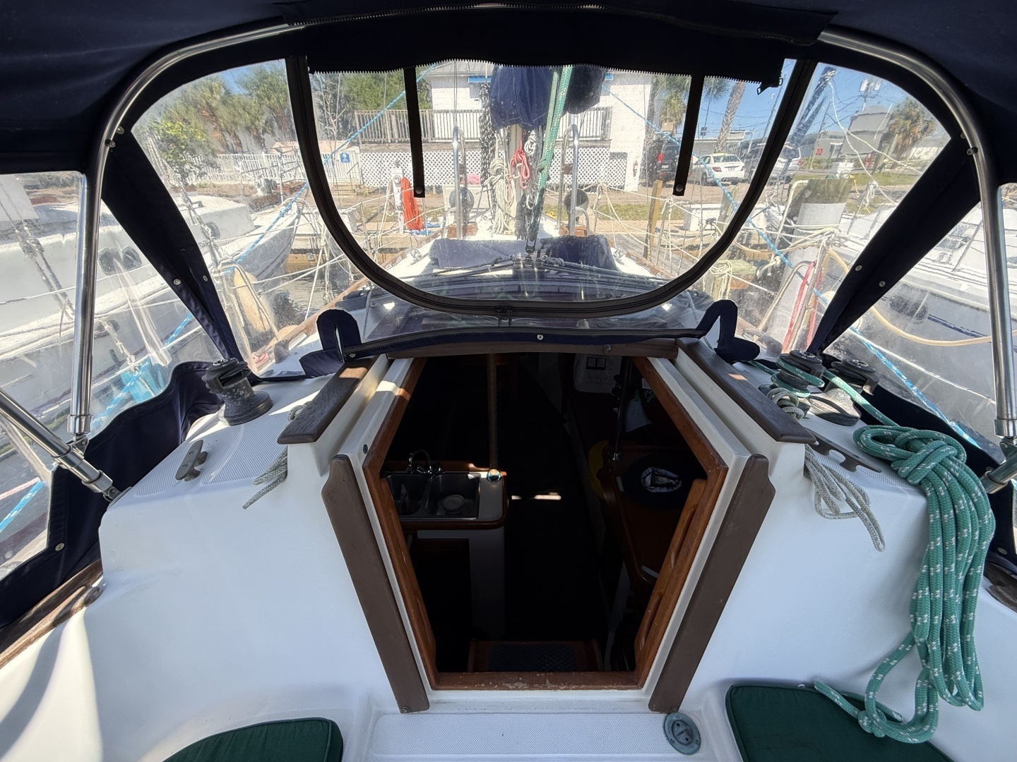 1987 Pacific Seacraft — - Image 12