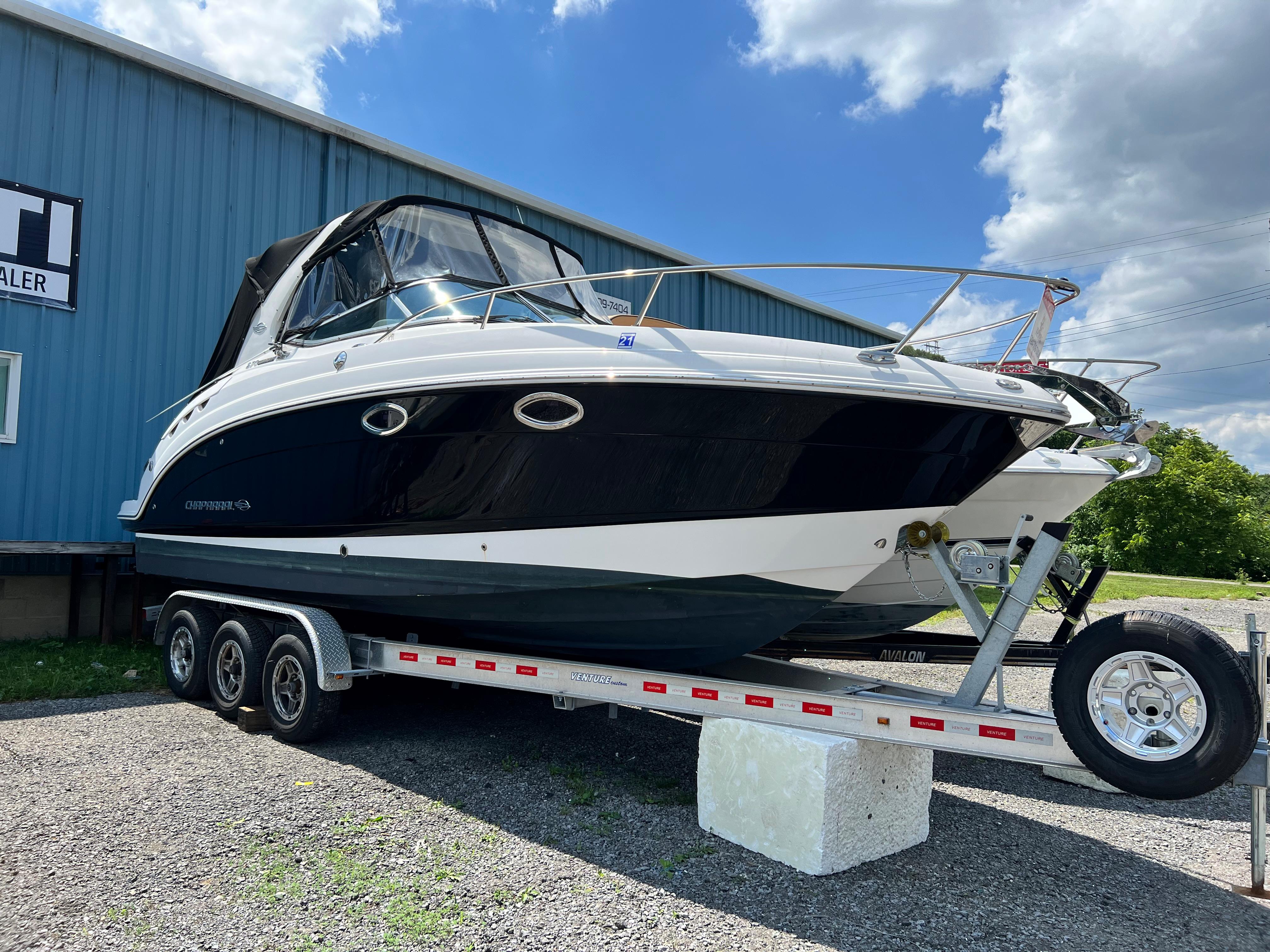 2017 Chaparral 270 Signature