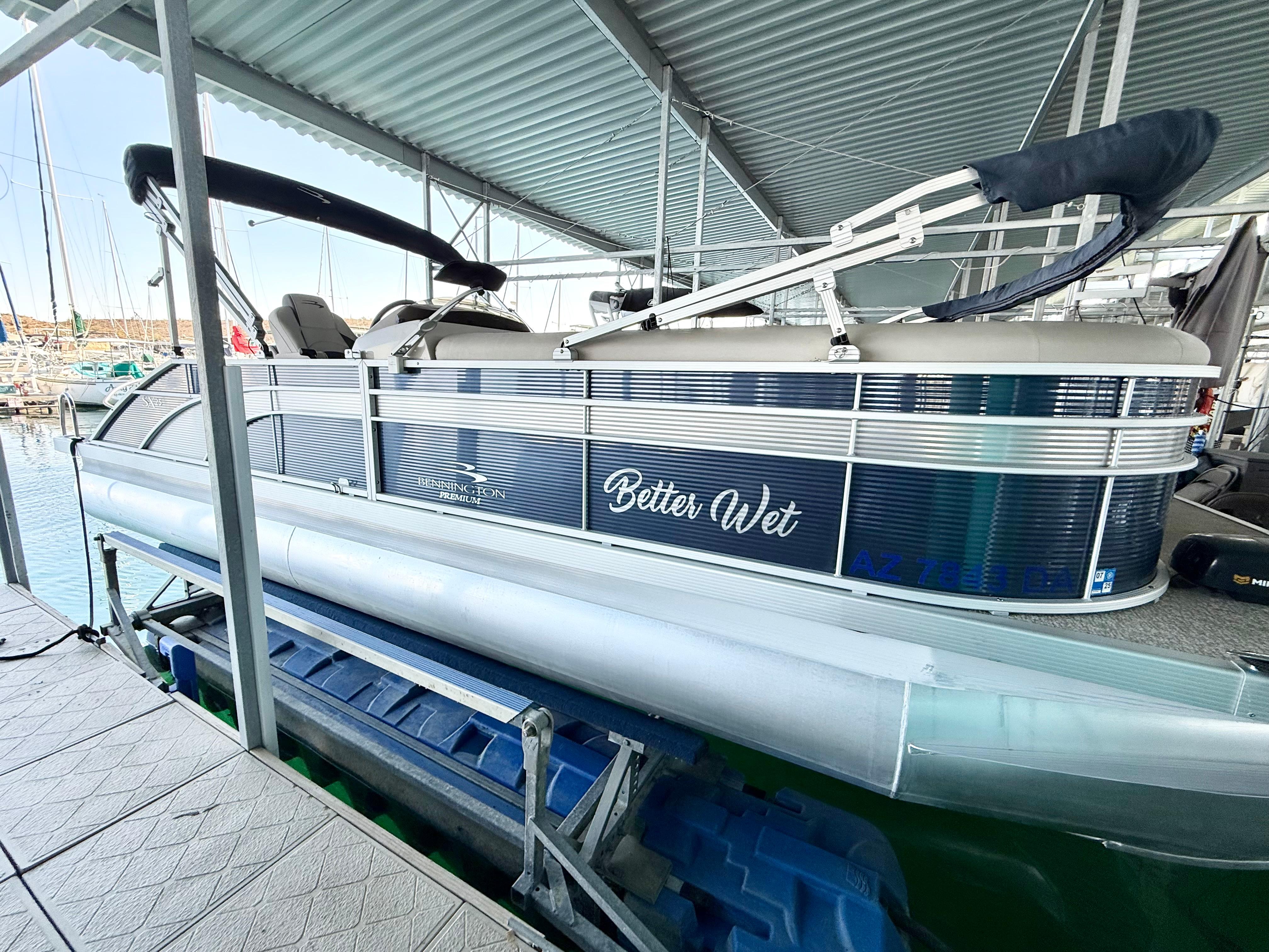 2019 Bennington SX 25 Premium Swingback