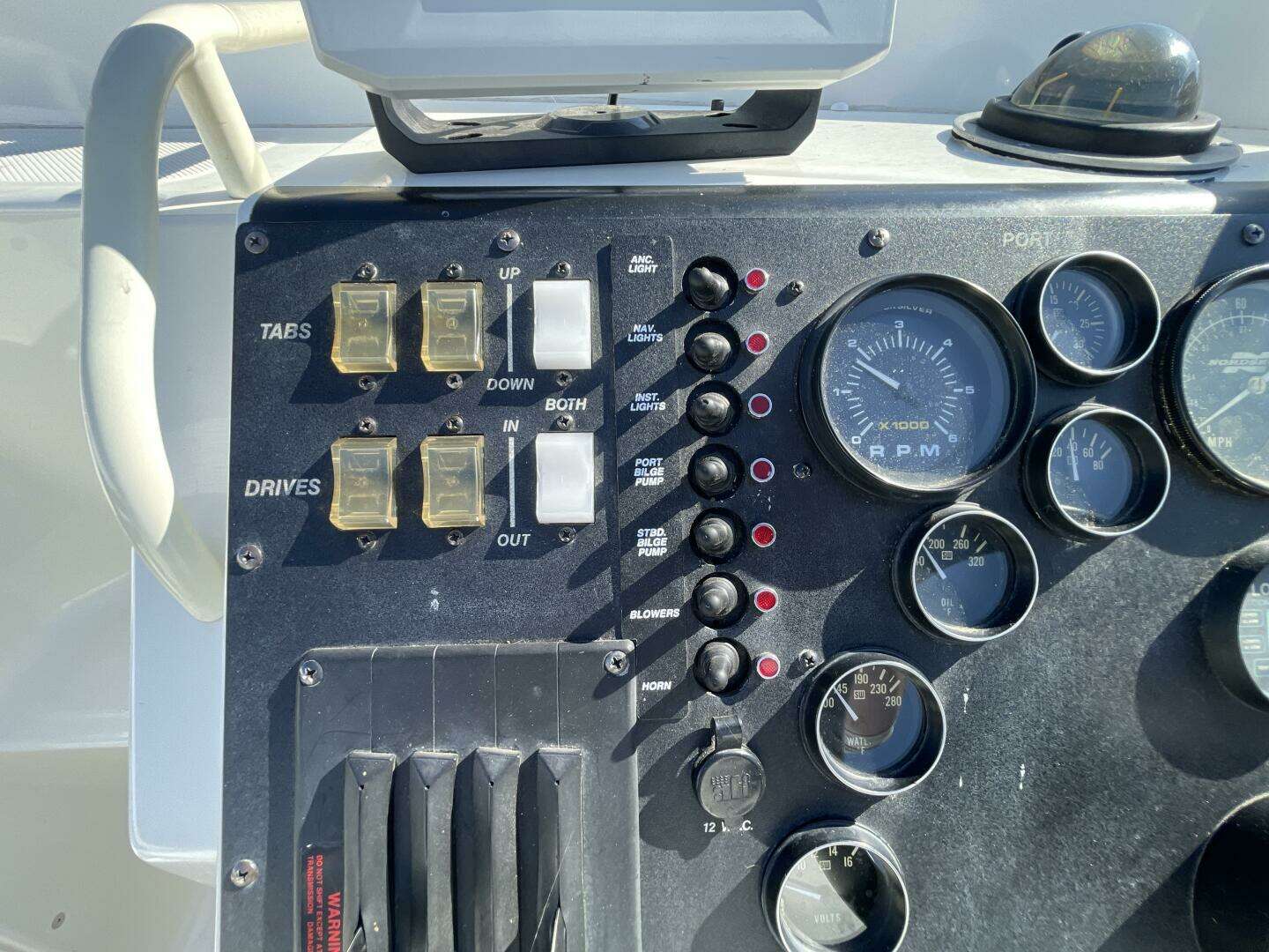 1993 Fountain 38 Sport Cruiser - Image 39