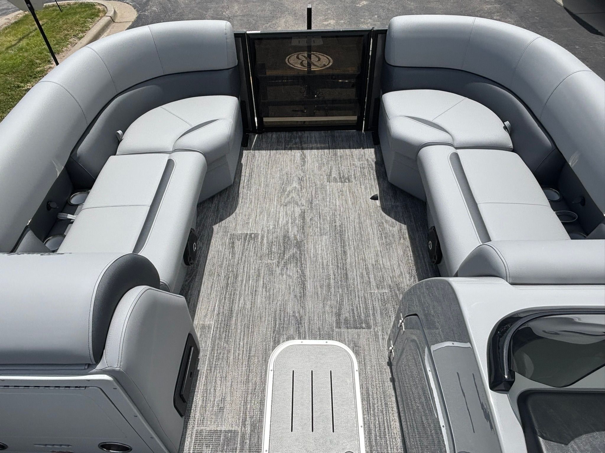 2027 Bentley Pontoons 223 LEGACY QSB - 33