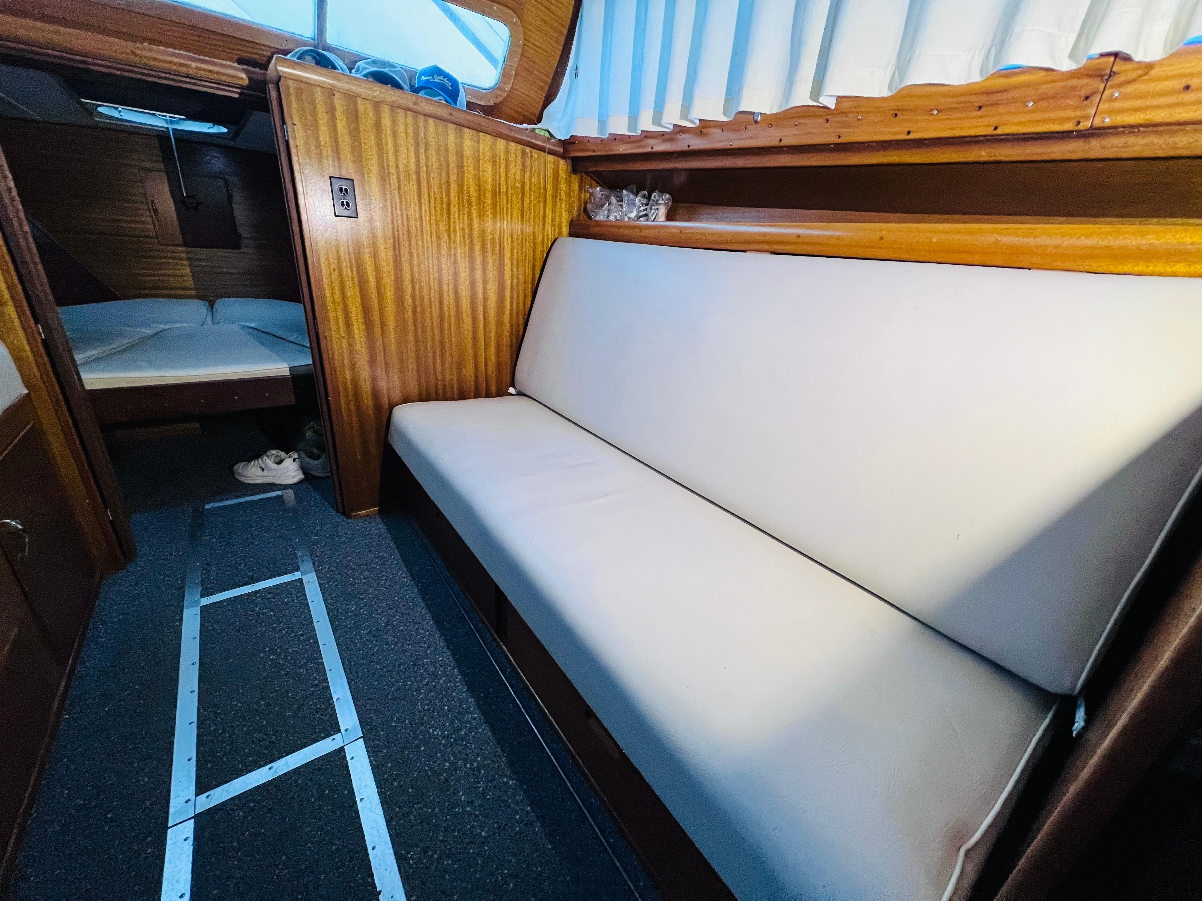 1962 Chris-Craft Roamer - 9