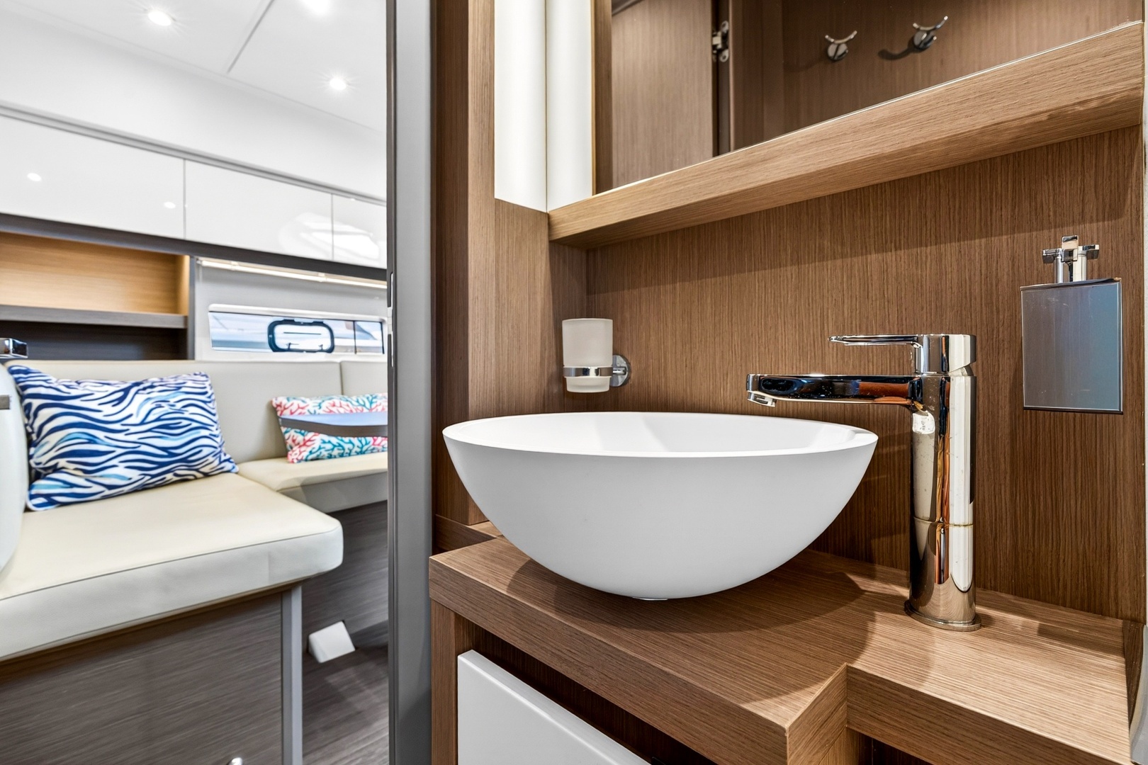 2023 Beneteau Gran Turismo 45 - Image 45