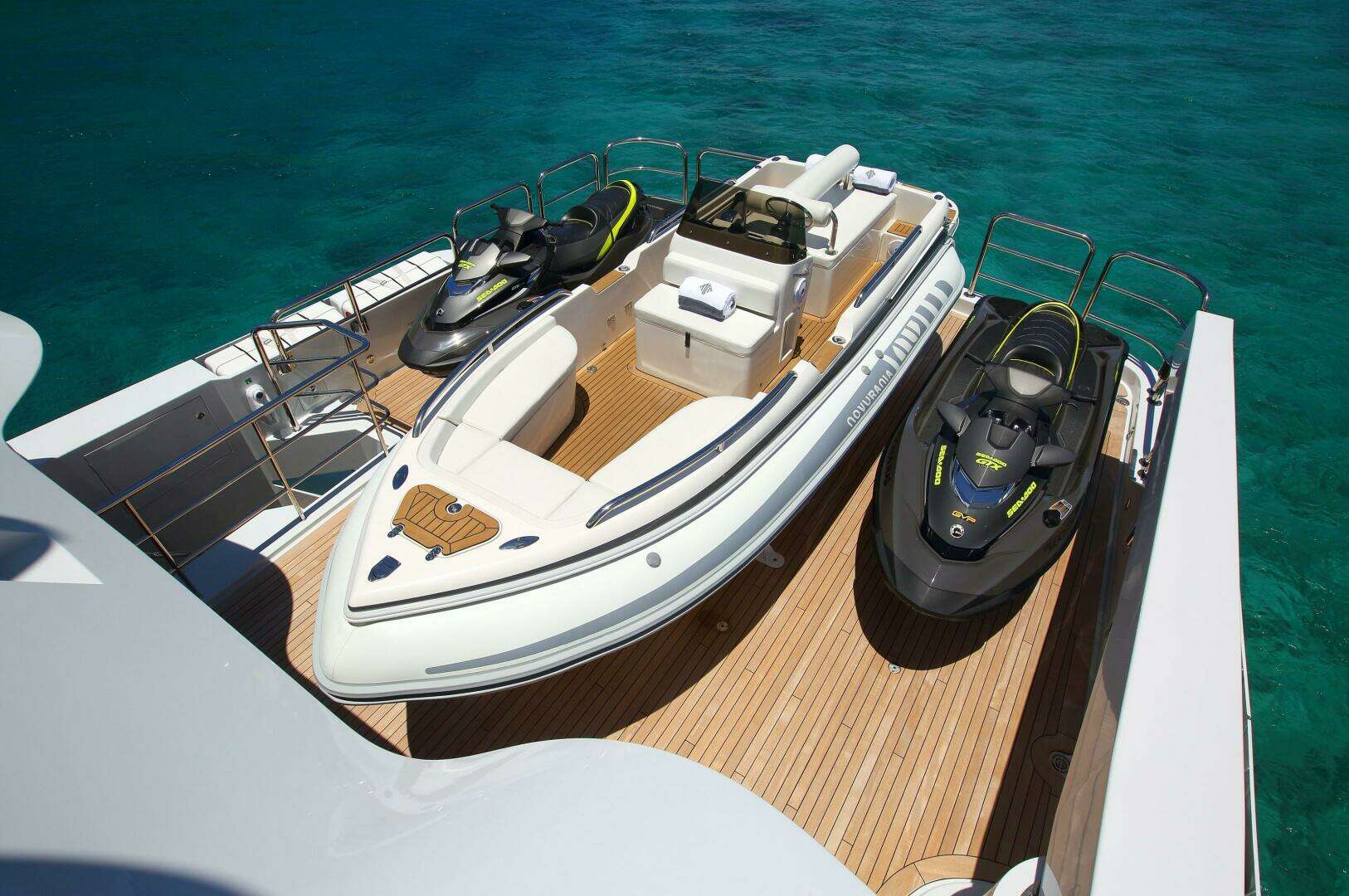 2016 Crescent Full Displacement, Twin Screw Diesel - Image 37