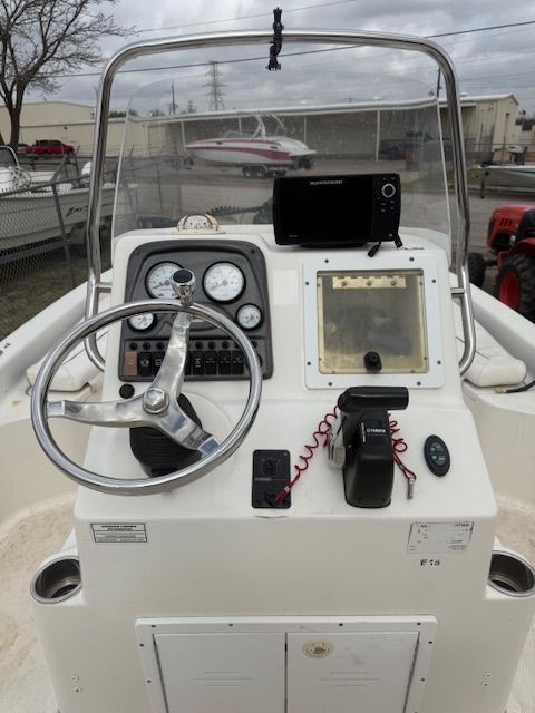 2015 Tidewater 2100 Bay Max - 16