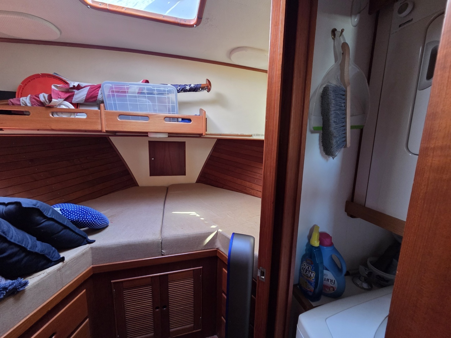 1989 Grand Banks Classic 46 - Image 21
