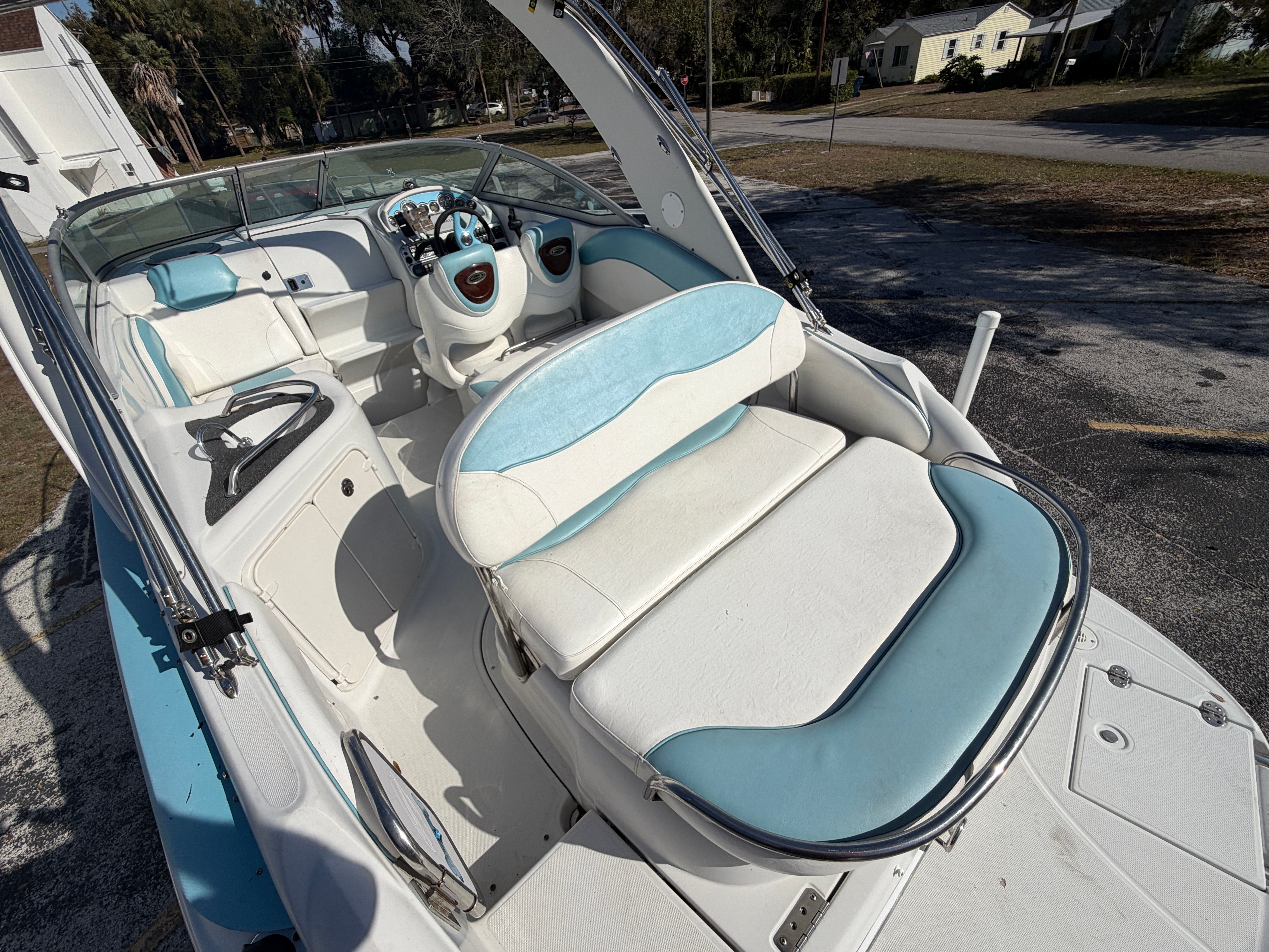 2006 Crownline 270 CR - 12