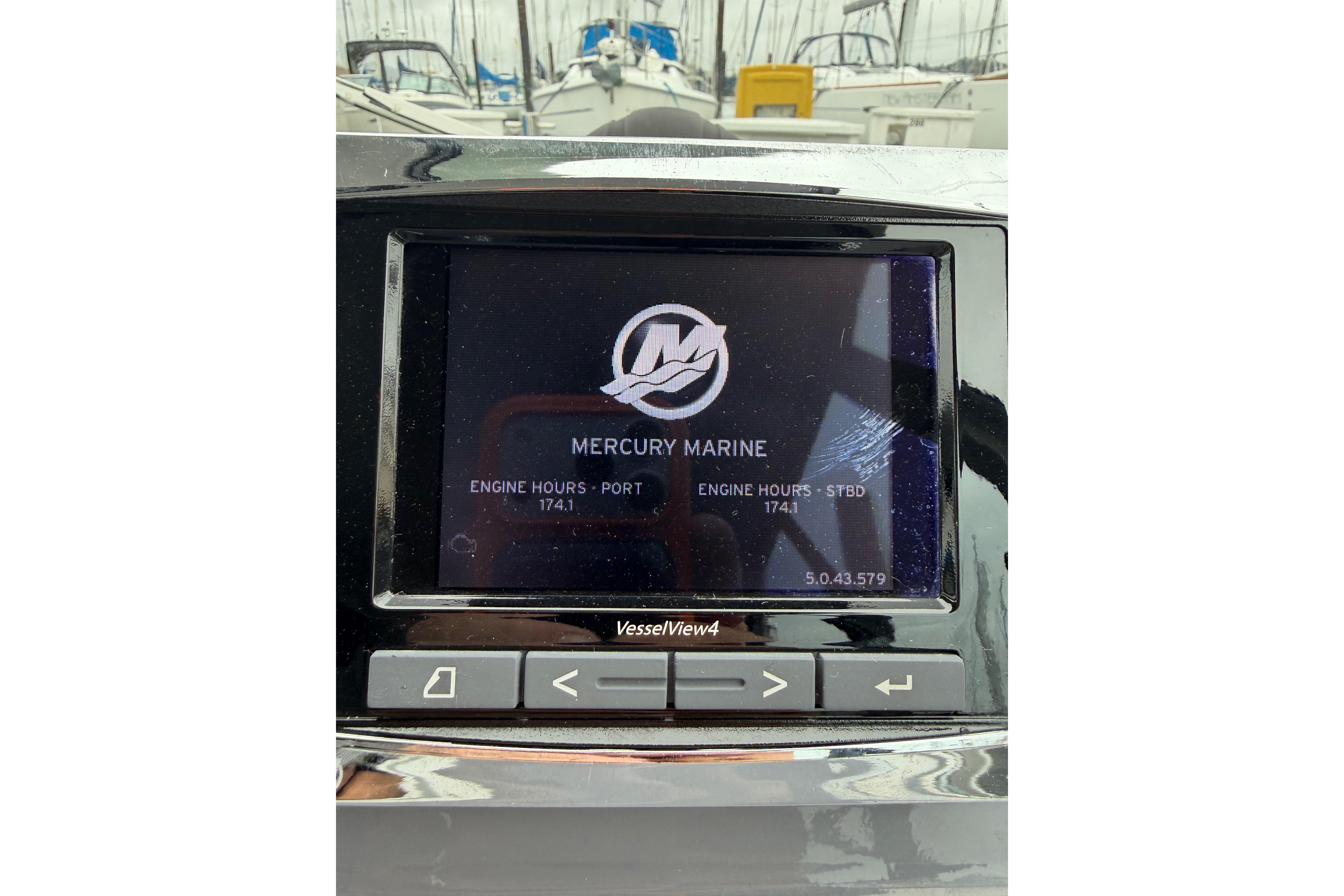 Display screen on 2016 Protector Targa 30 showing Mercury Marine engine hours.