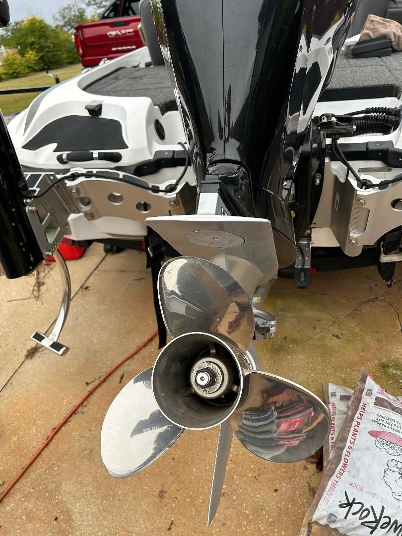 Close-up of a shiny propeller on a 2020 Nitro Z18 boat.