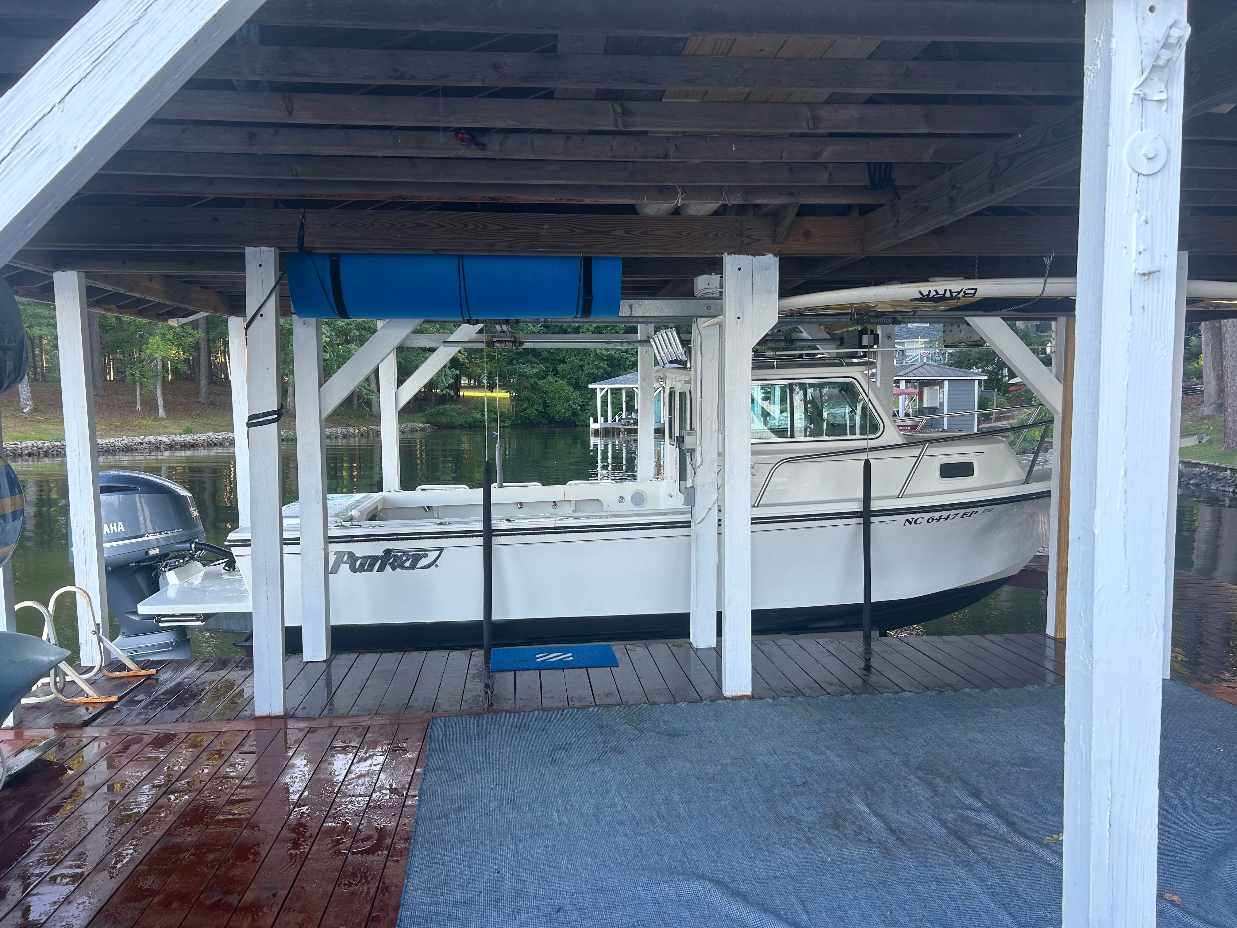 2020 Parker 2320 Sport Cabin - 4