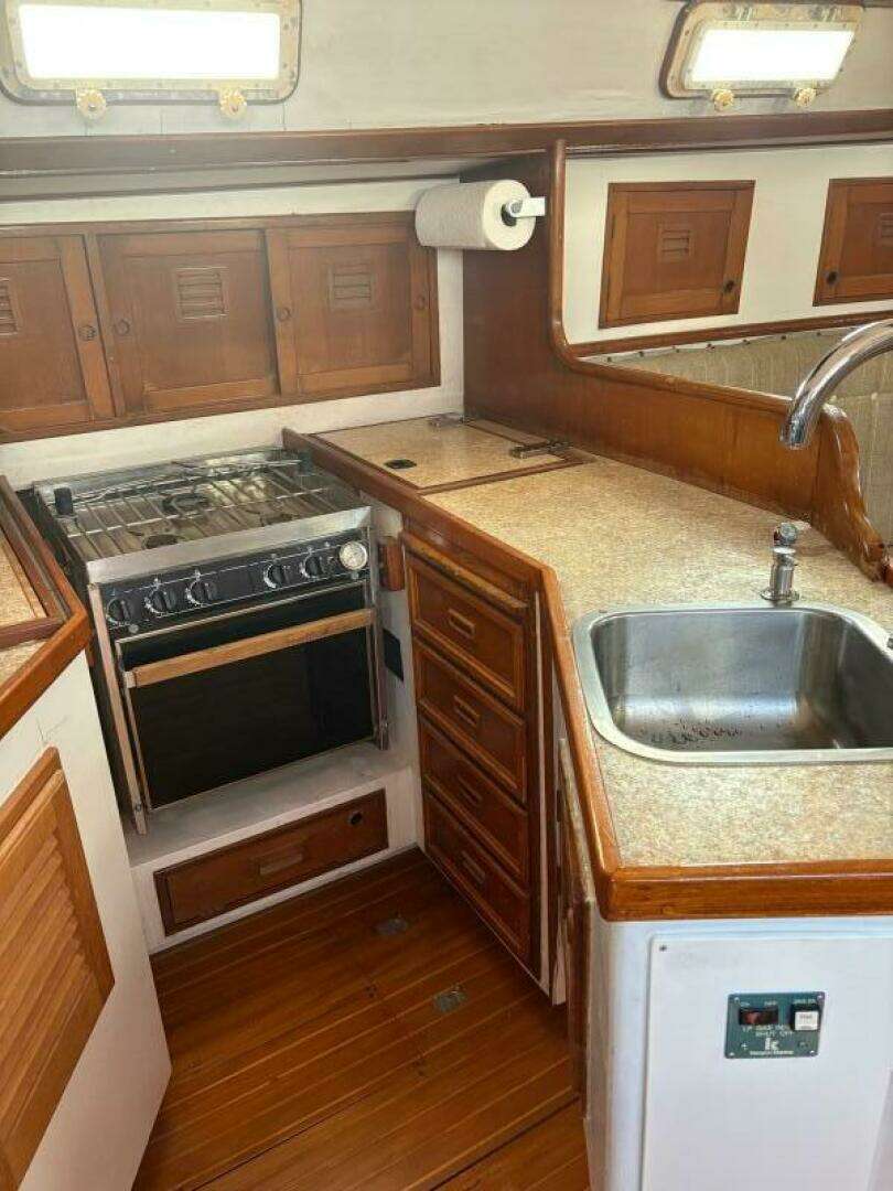 1980 Cheoy Lee Aft Cockpit - Image 23