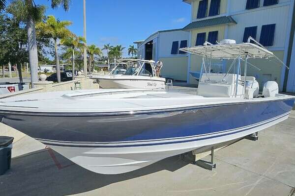 2007 SeaCraft SC32 Master Angler