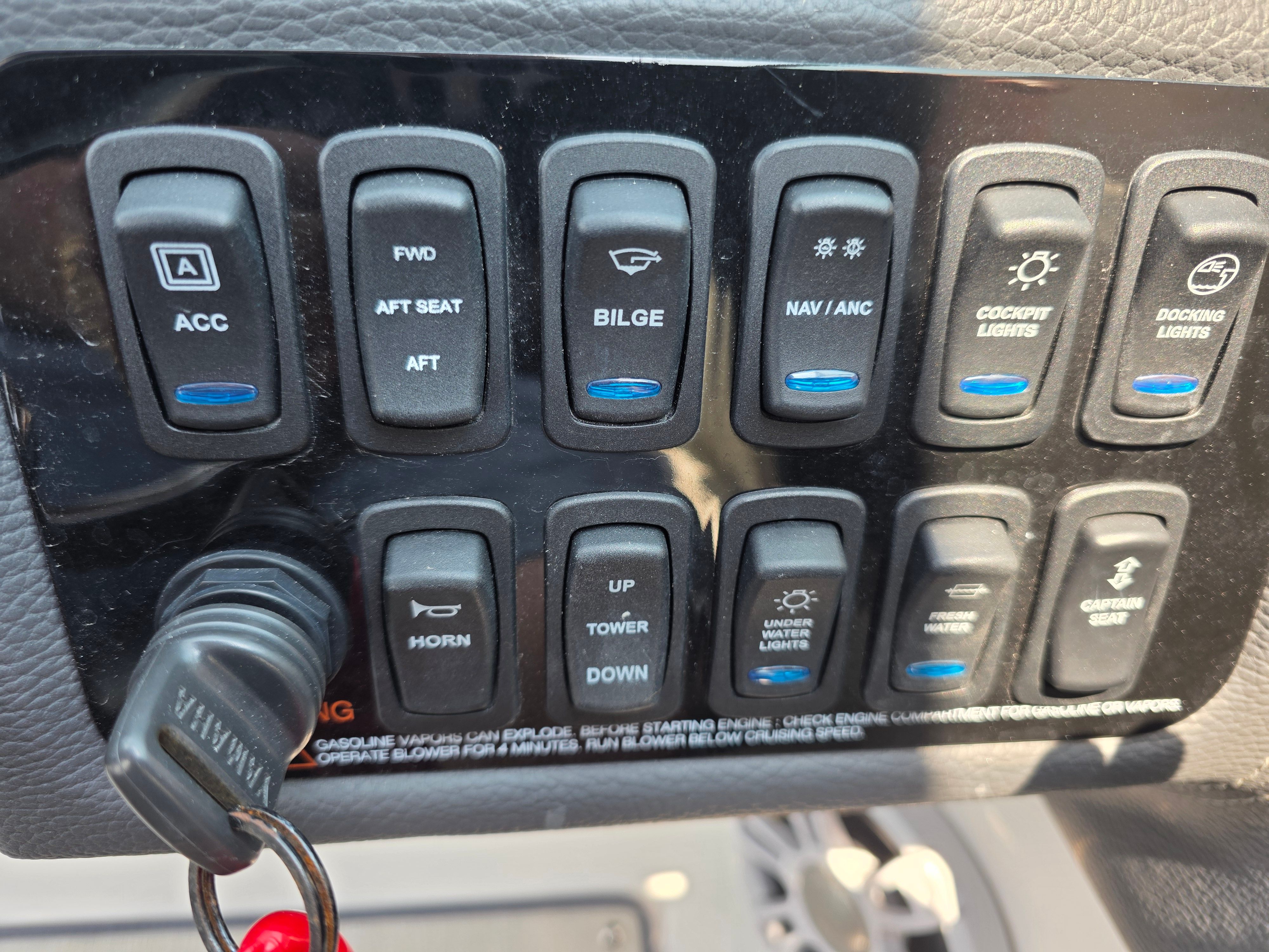 2022 Regal LX6 - 31