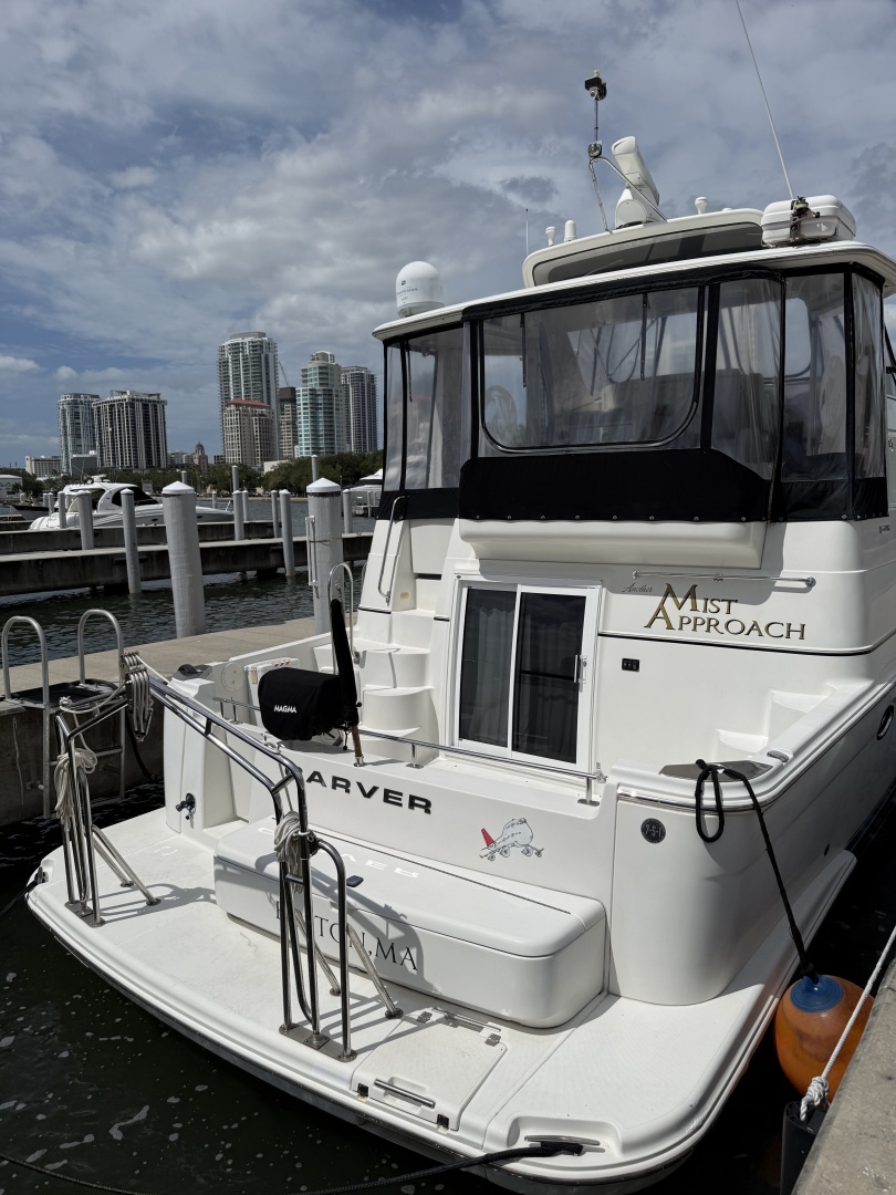 2006 Carver 44 CMY - Image 60