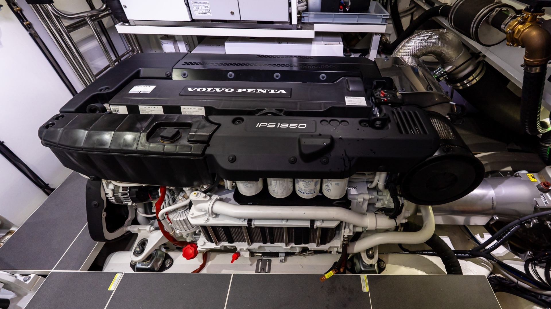 2027 Absolute Navetta 70 - Image 82