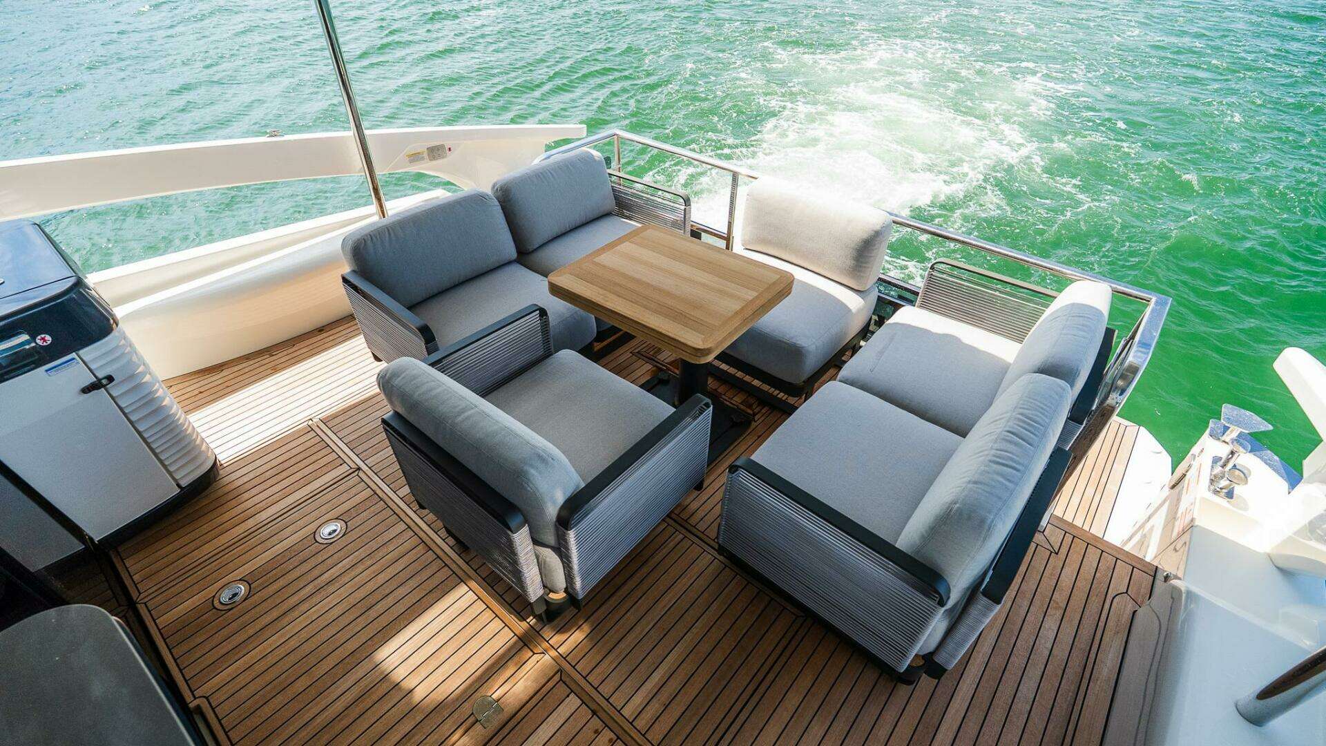 2026 Absolute Navetta 53 - Image 12